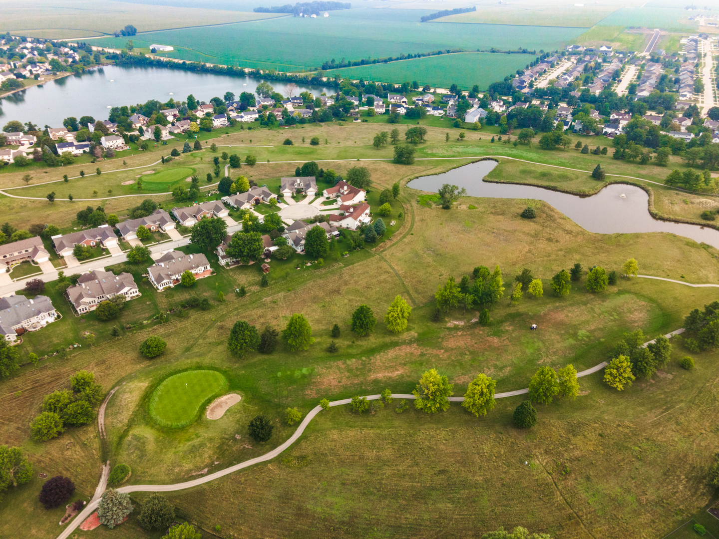 1911 Deer Cove Country Club Court Unit: 2