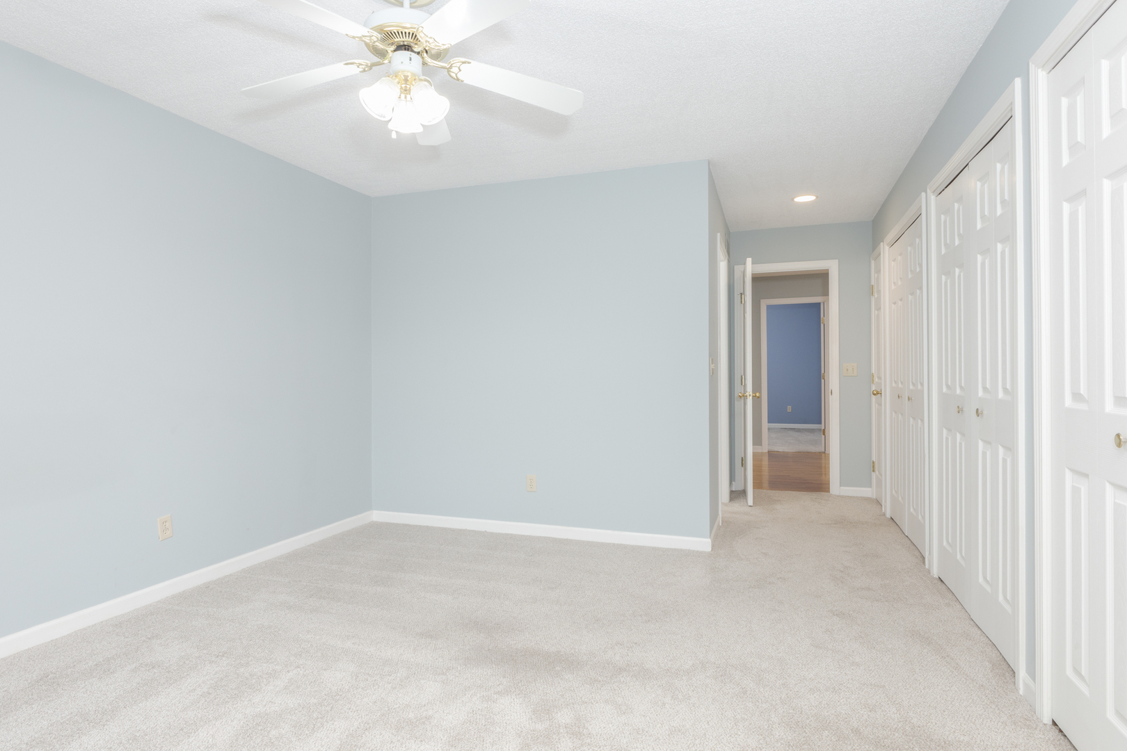 1911 Deer Cove Country Club Court Unit: 2
