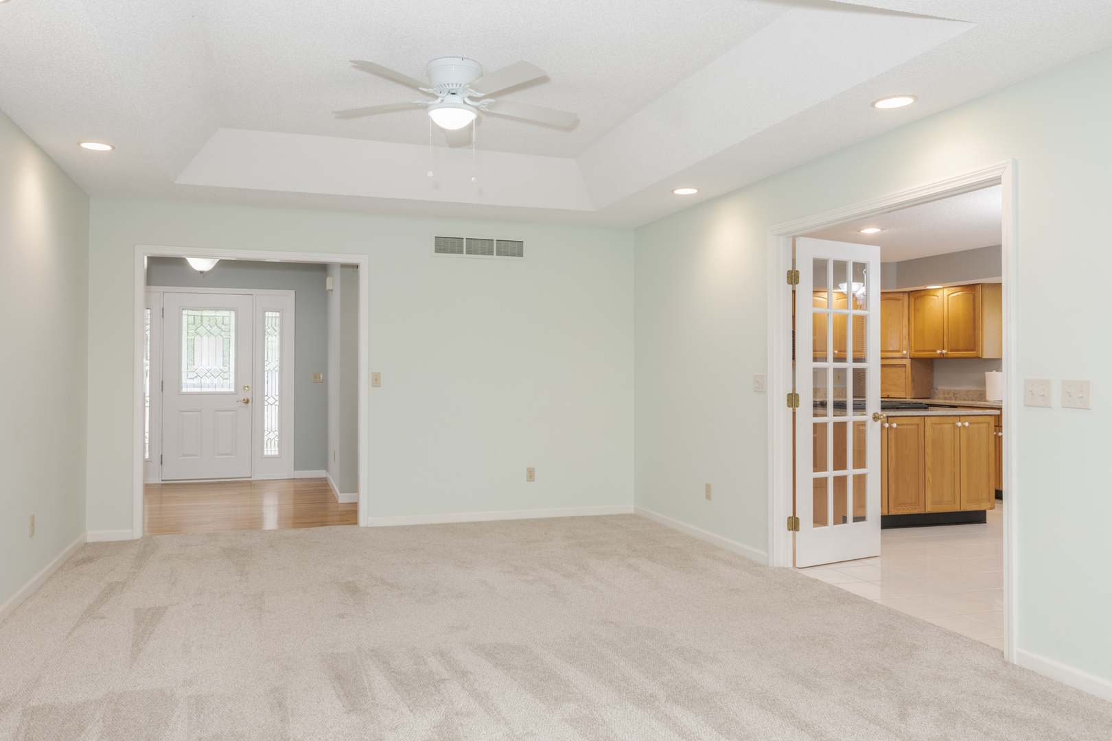 1911 Deer Cove Country Club Court Unit: 2