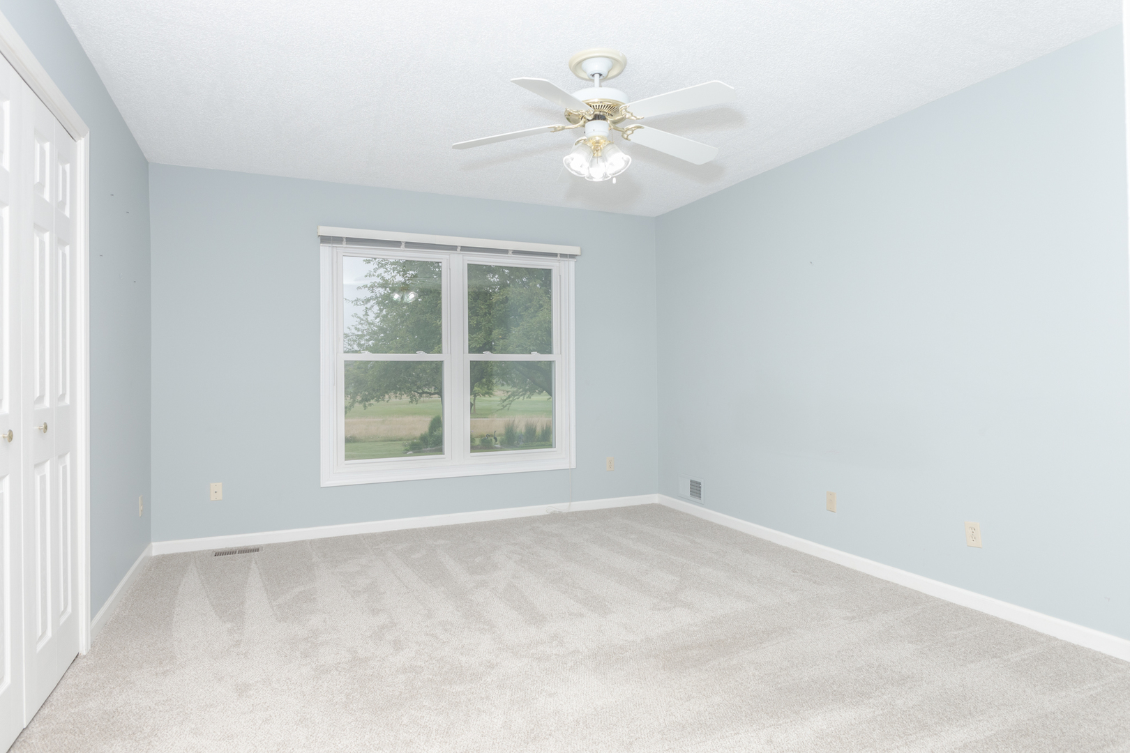 1911 Deer Cove Country Club Court Unit: 2