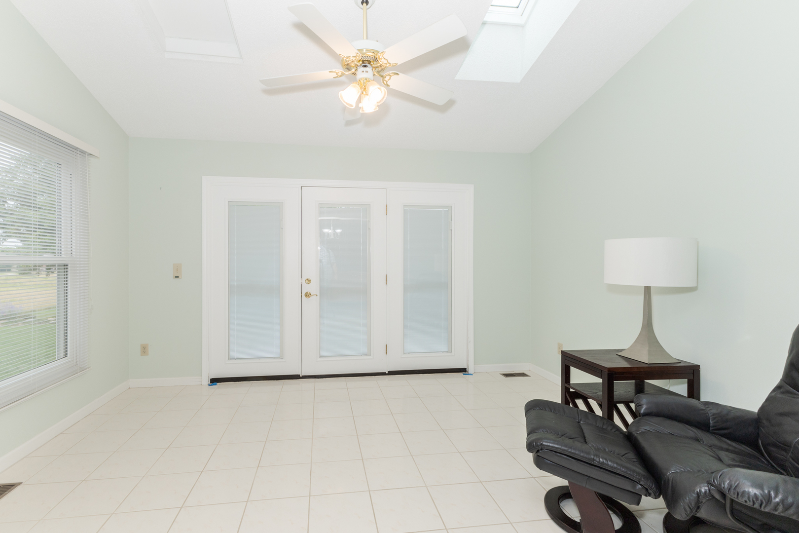 1911 Deer Cove Country Club Court Unit: 2
