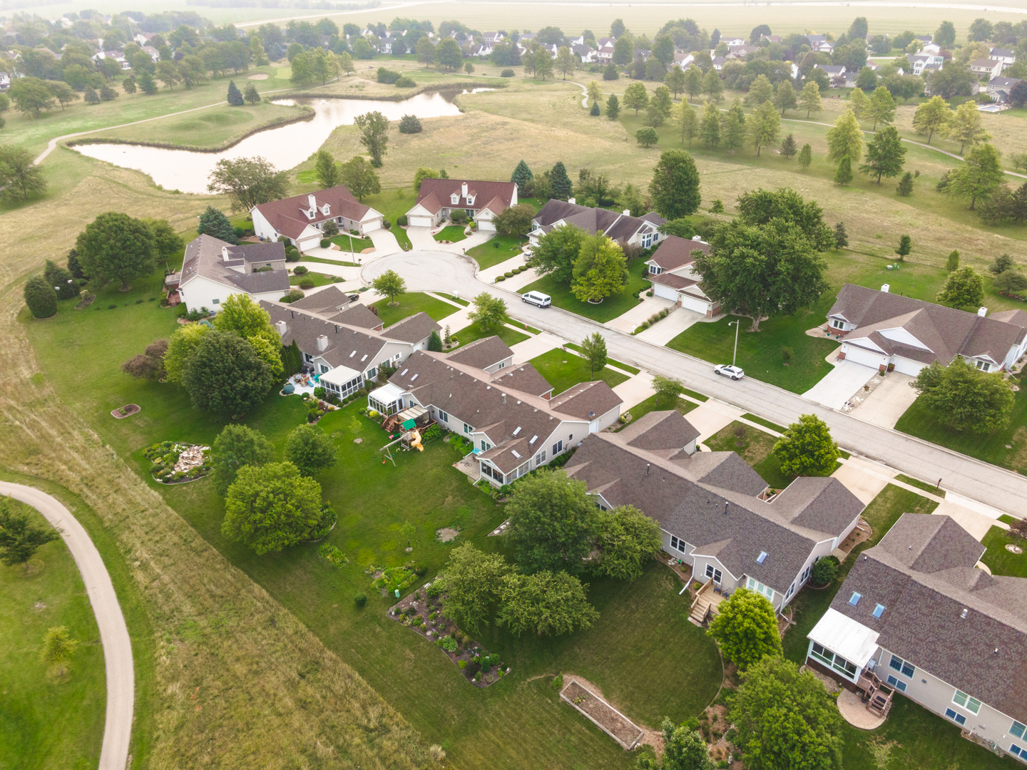 1911 Deer Cove Country Club Court Unit: 2