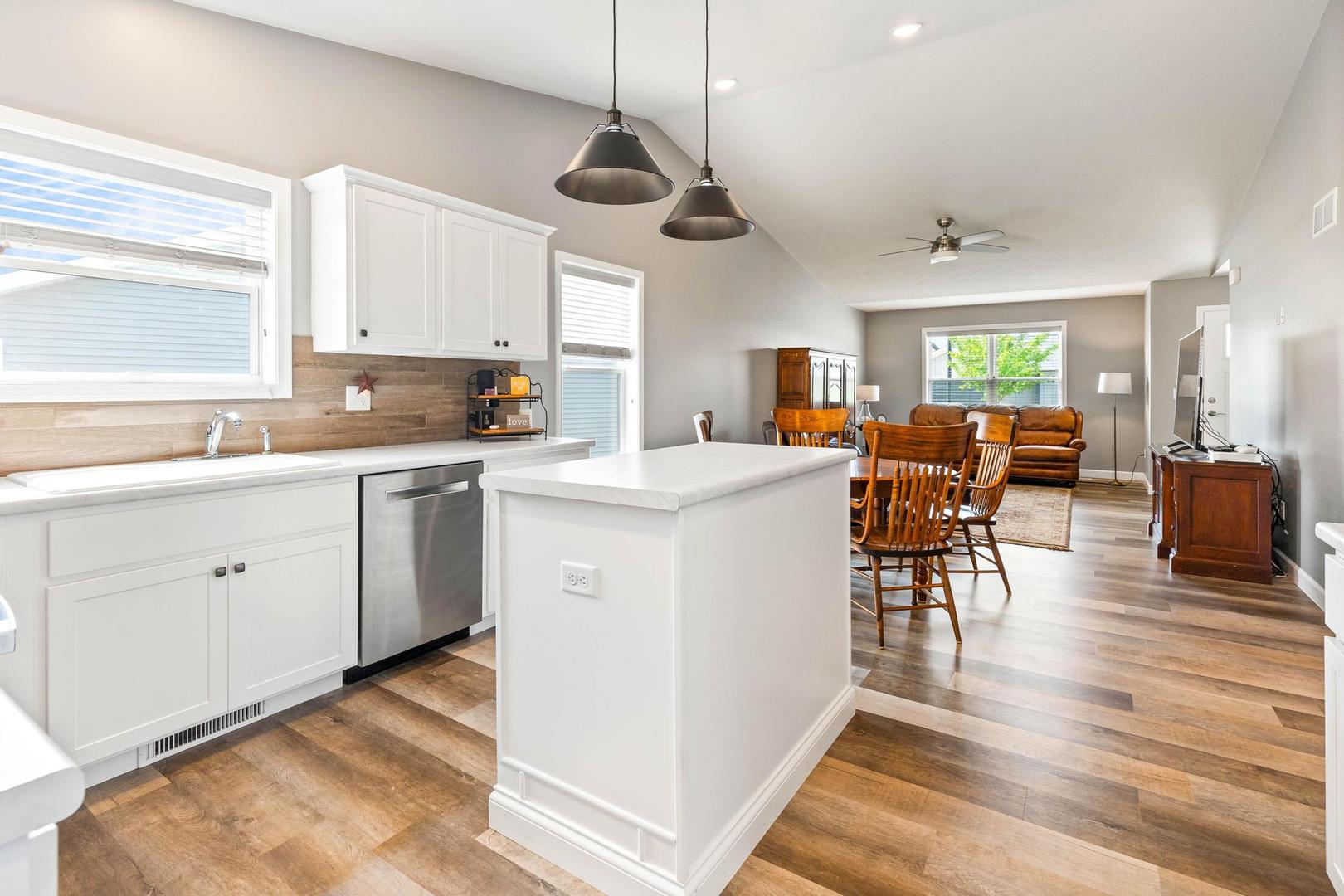 34 Winding Way