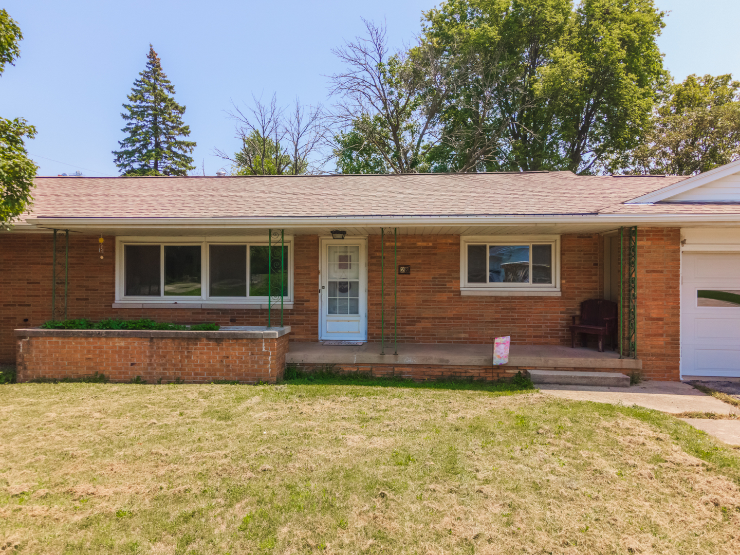 28 Livingston Street
