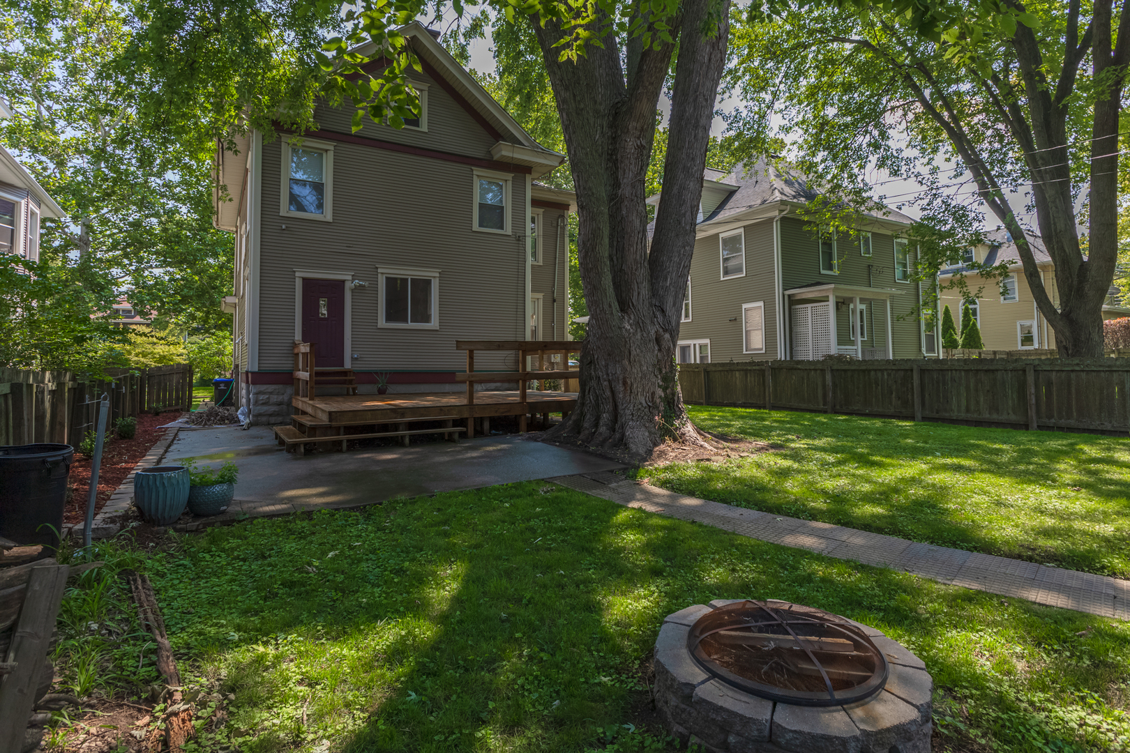 1106 N Clinton Boulevard