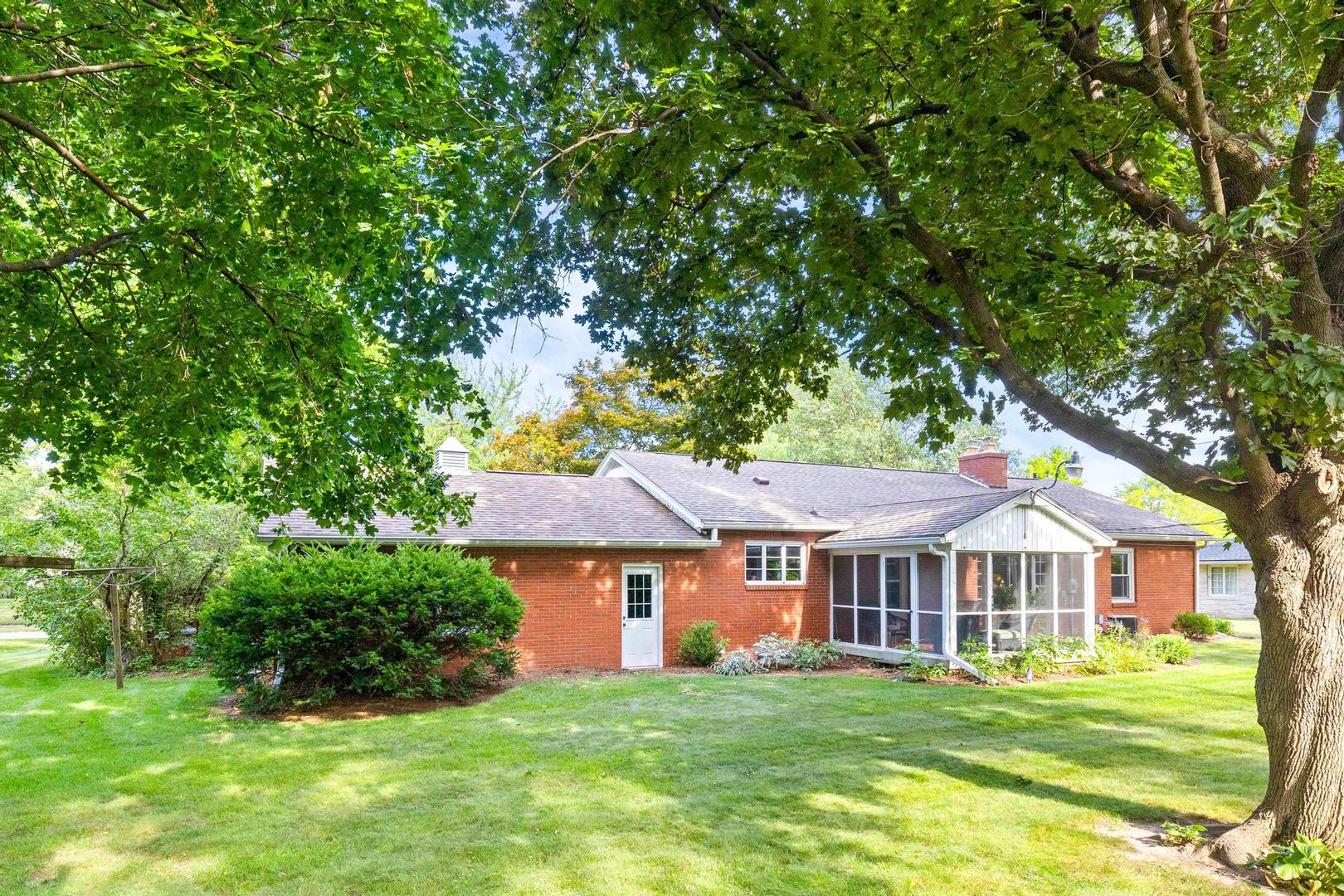 111 S Bellemont Road