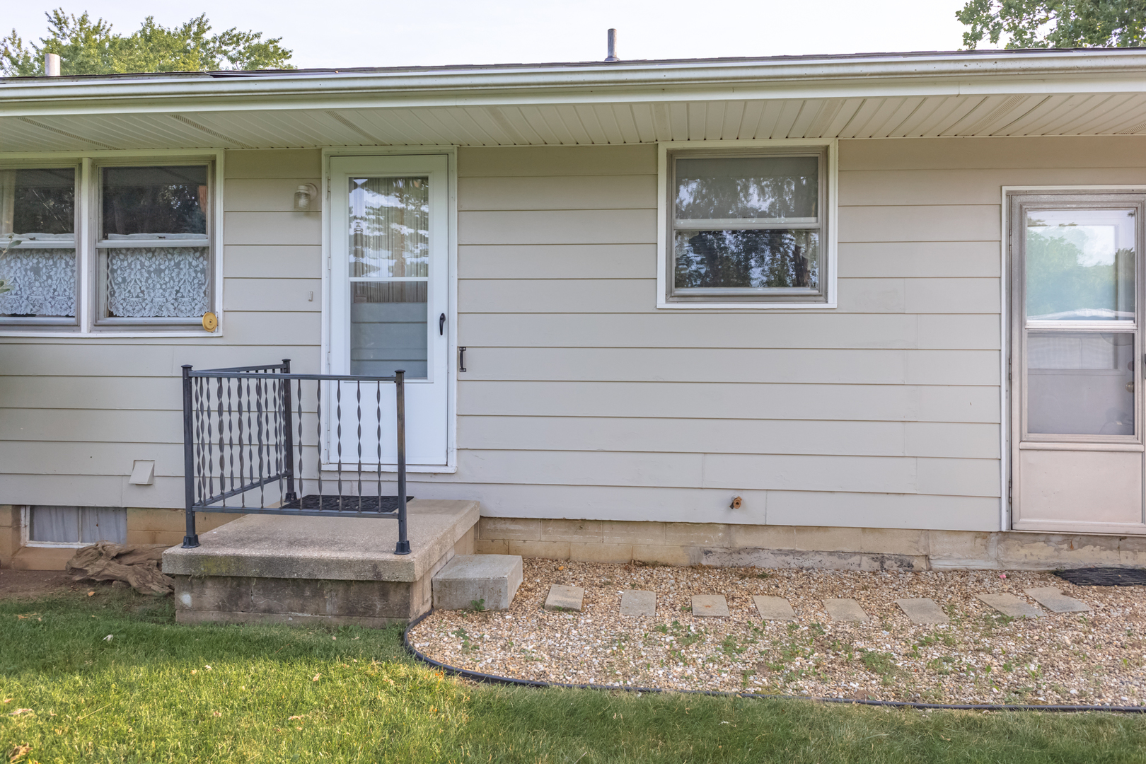 307 Garfield Drive
