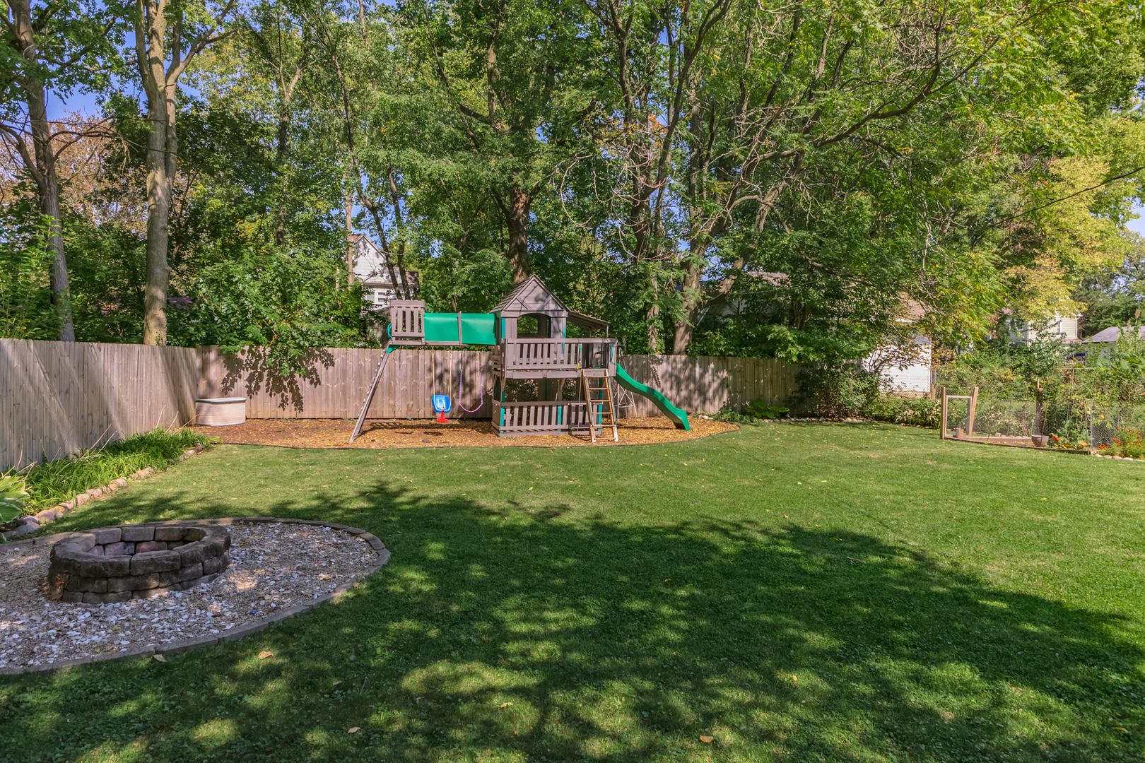 1116 E Olive Street