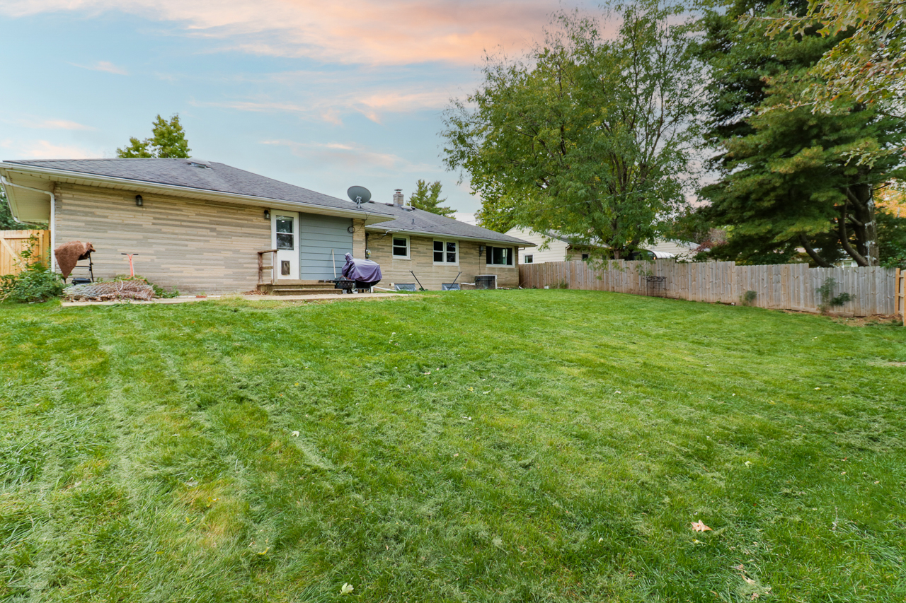 10 Woodruff Drive