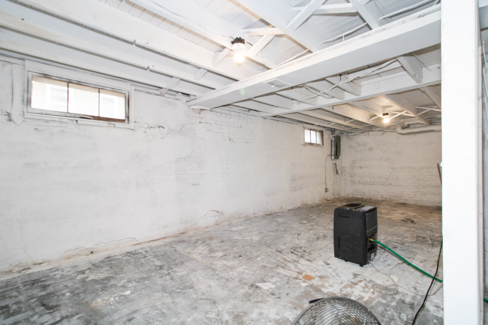 1513 W Locust Street