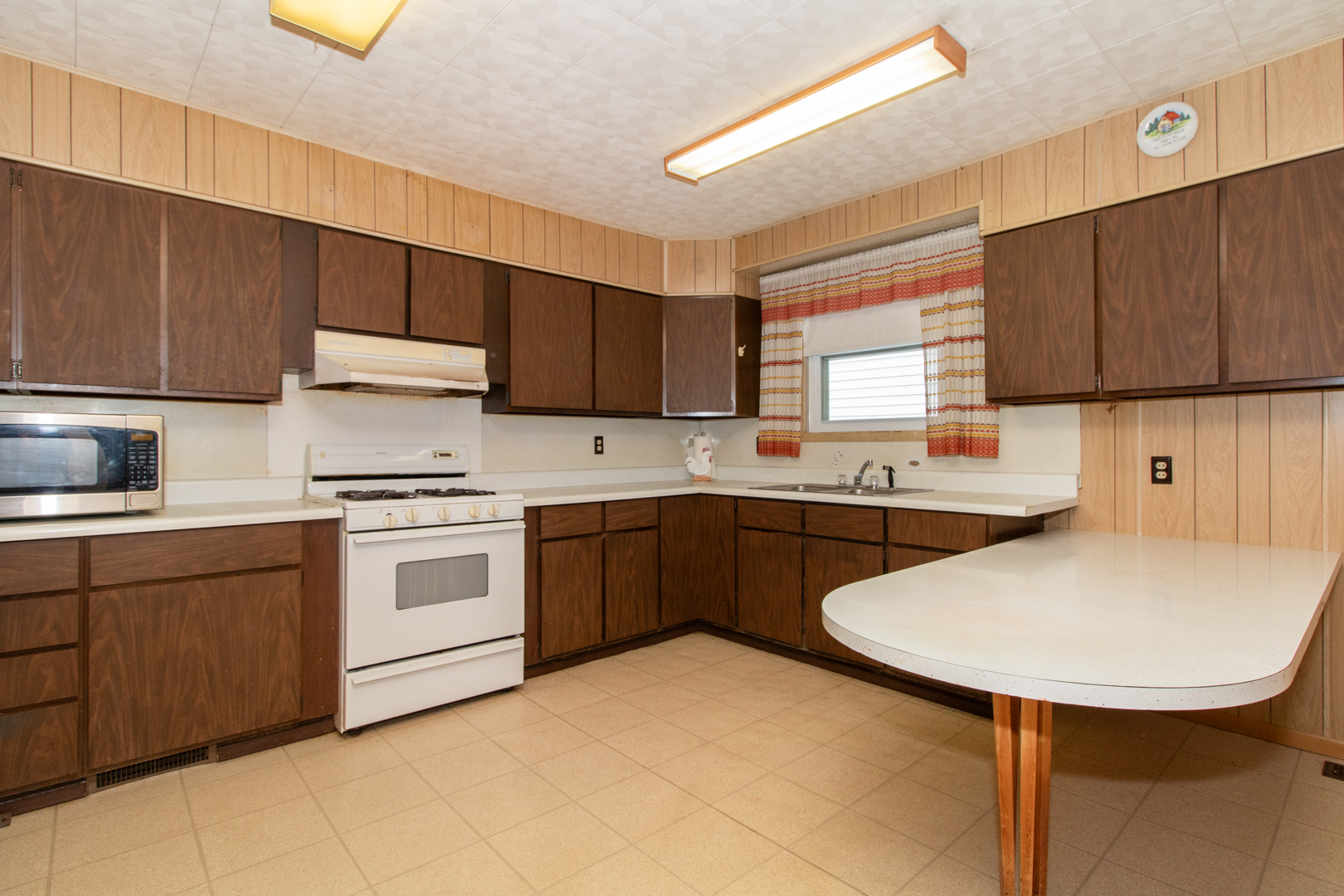 1513 W Locust Street