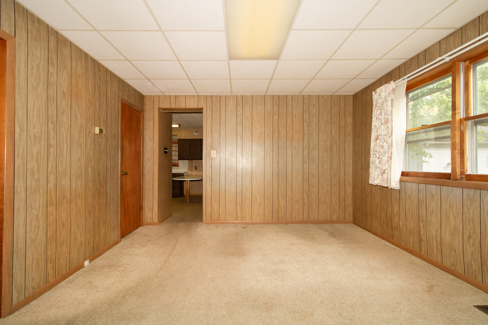 1513 W Locust Street