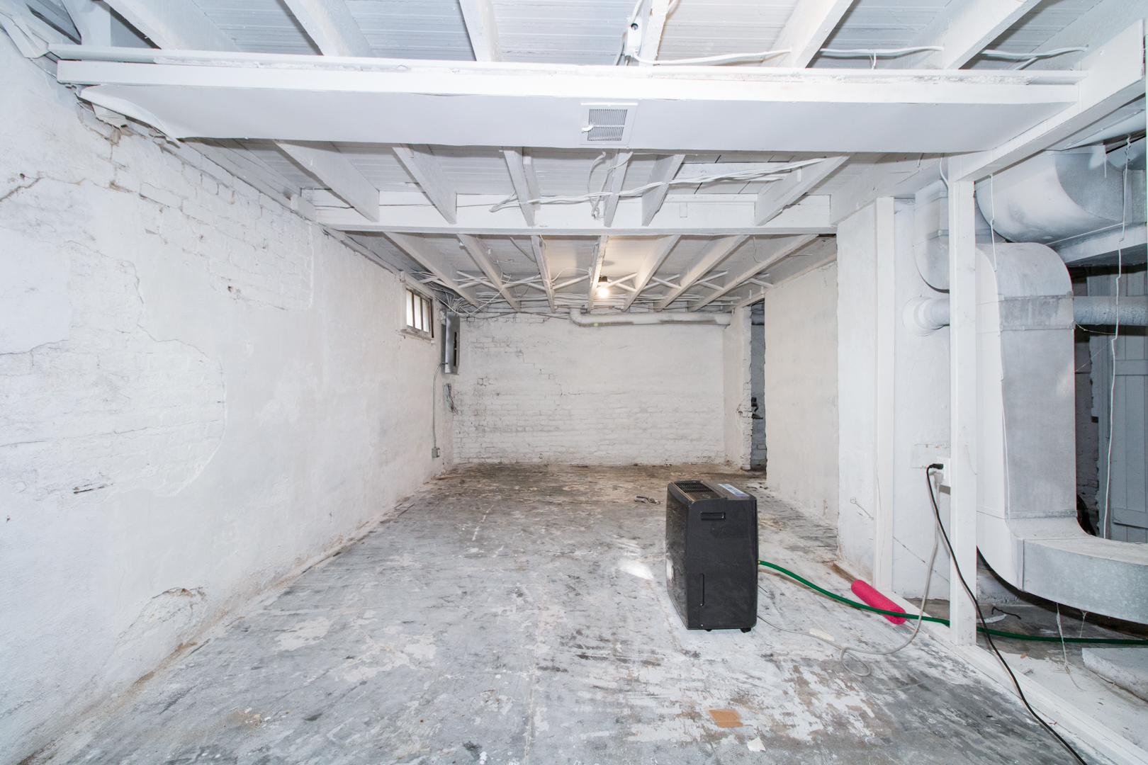 1513 W Locust Street