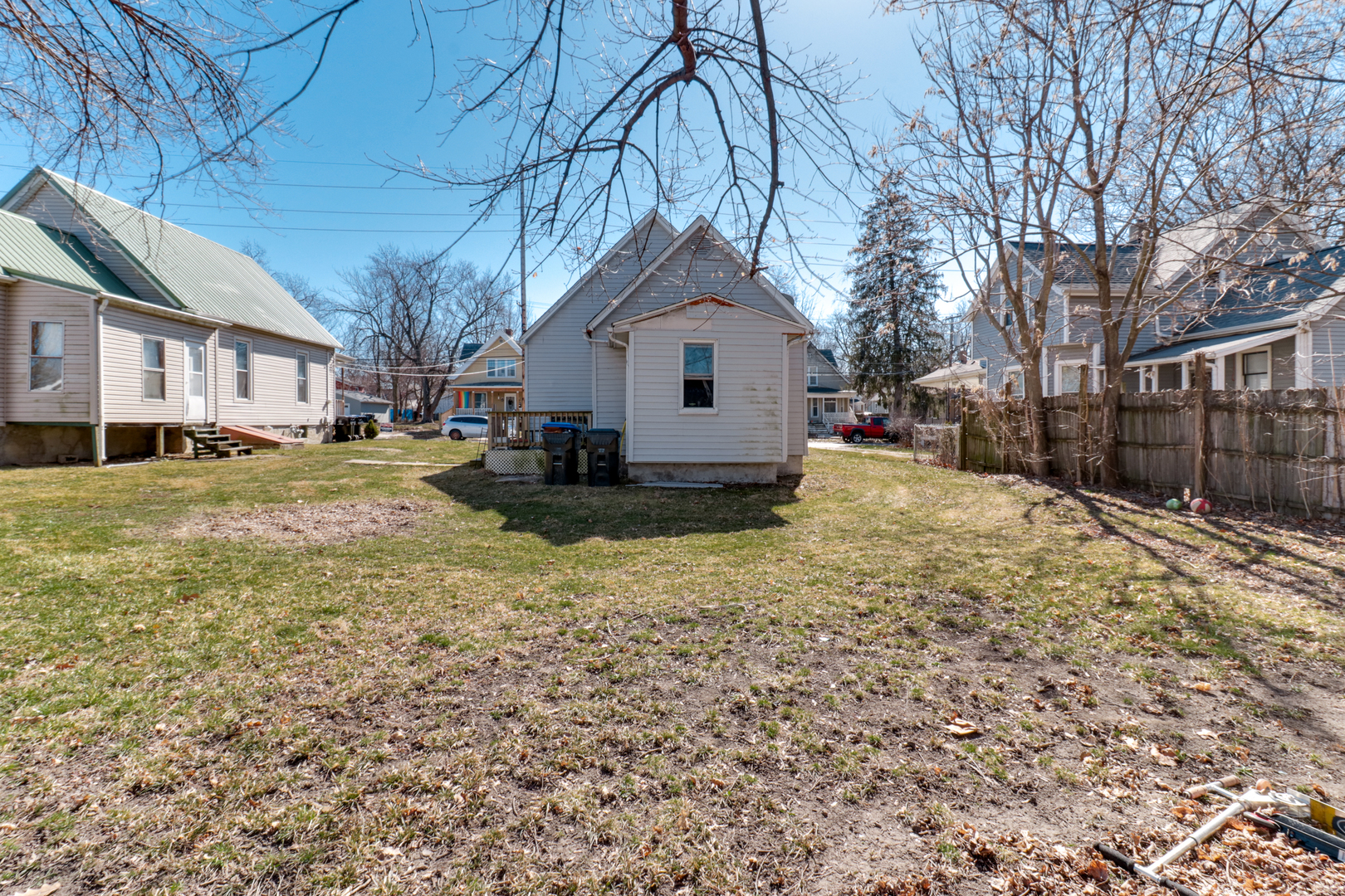 605 W Oakland Avenue