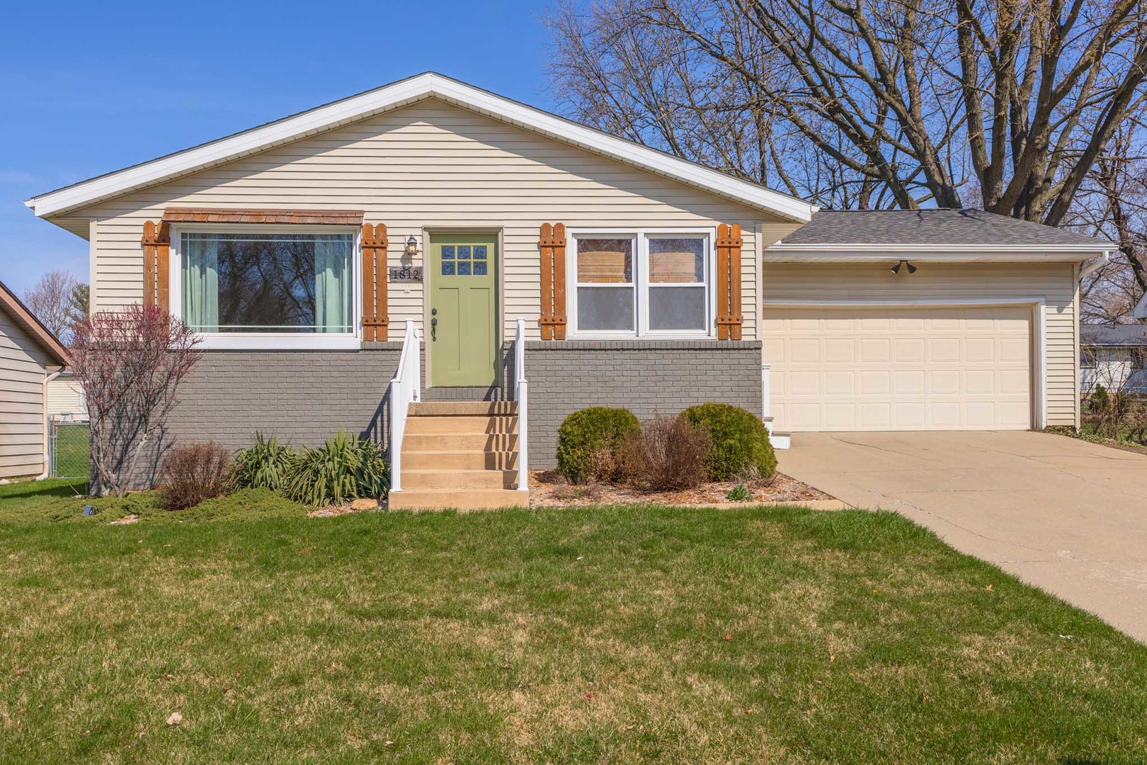 1812 Johnson Drive