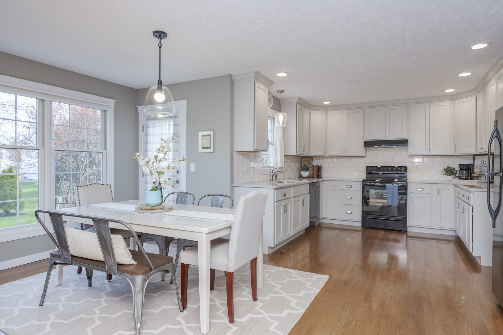 3304 Barrington Road