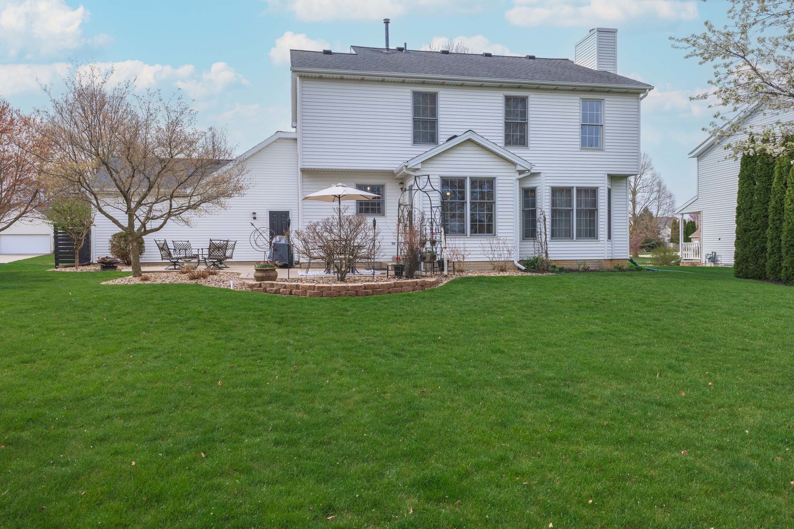 3304 Barrington Road