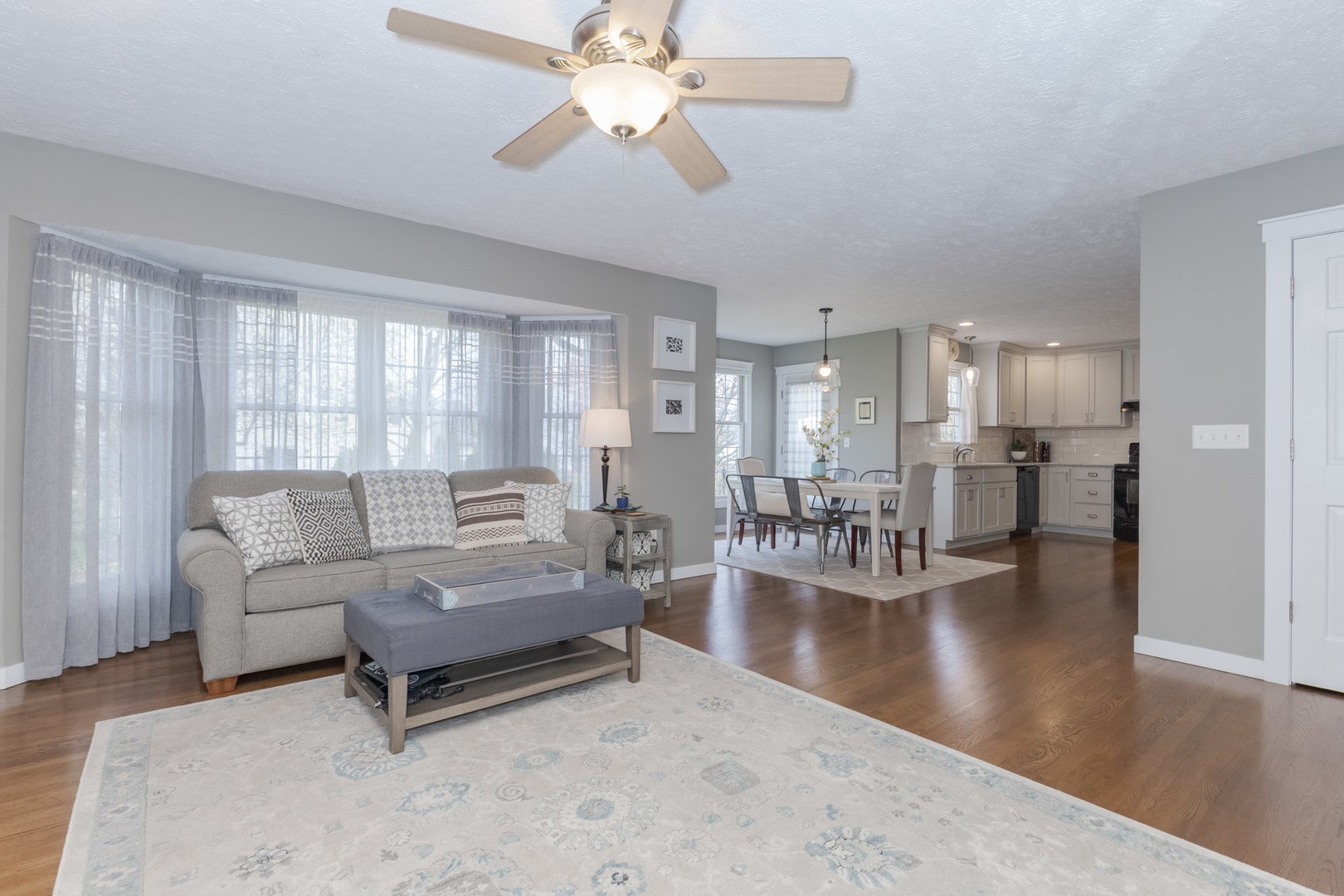 3304 Barrington Road