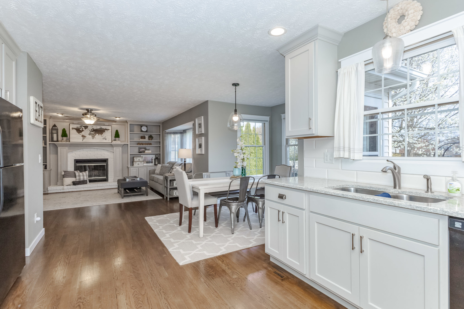 3304 Barrington Road