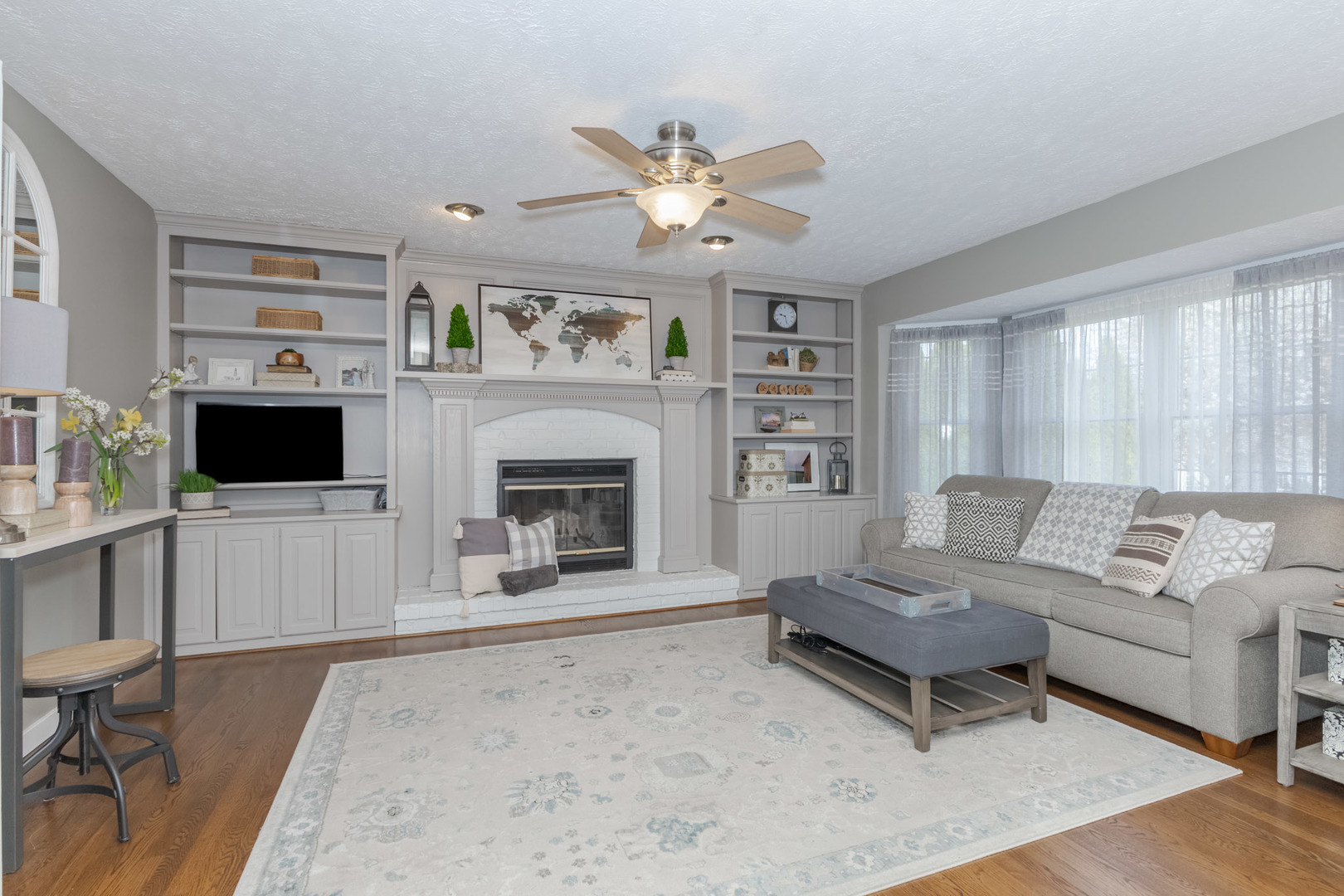 3304 Barrington Road