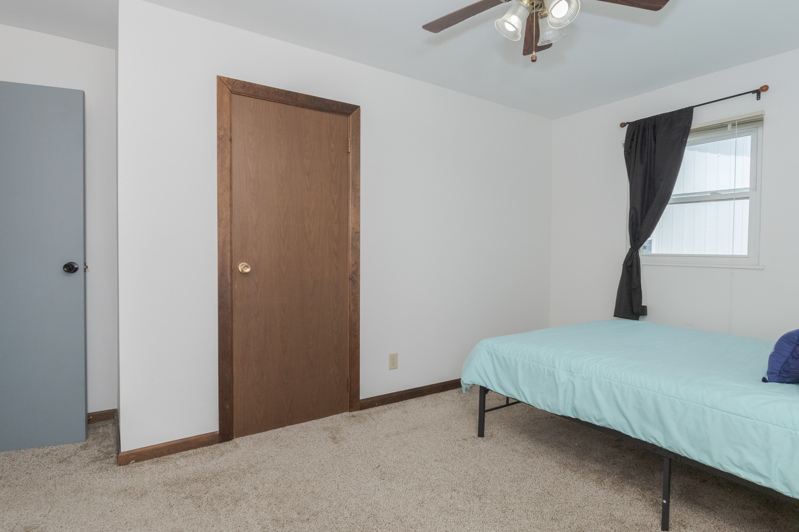 1323 Dillon Drive
