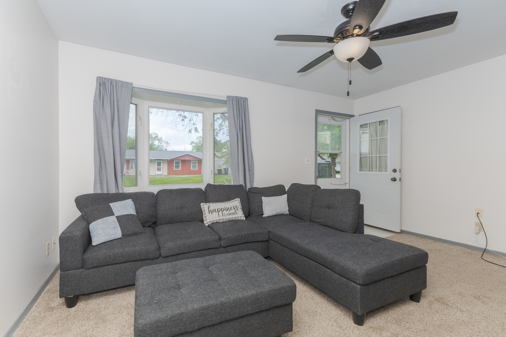 1323 Dillon Drive