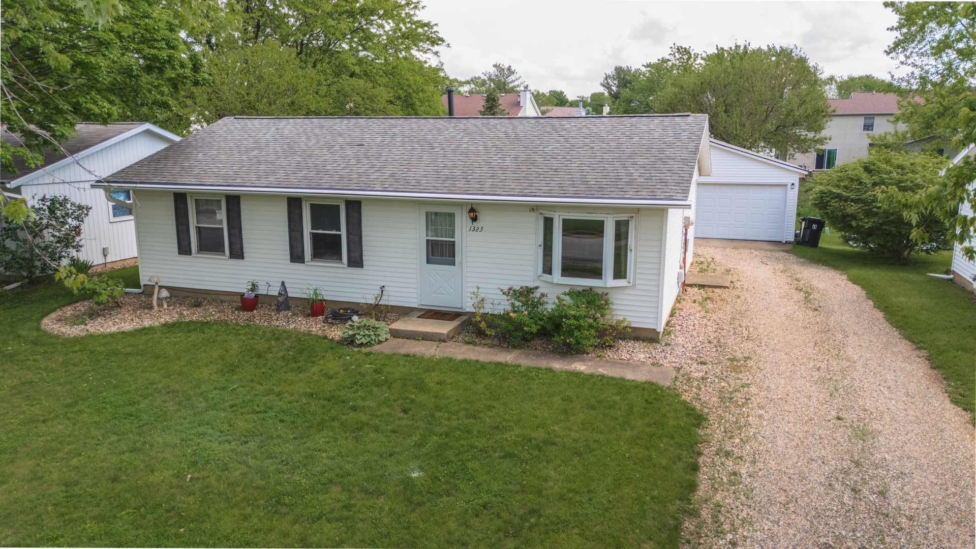 1323 Dillon Drive