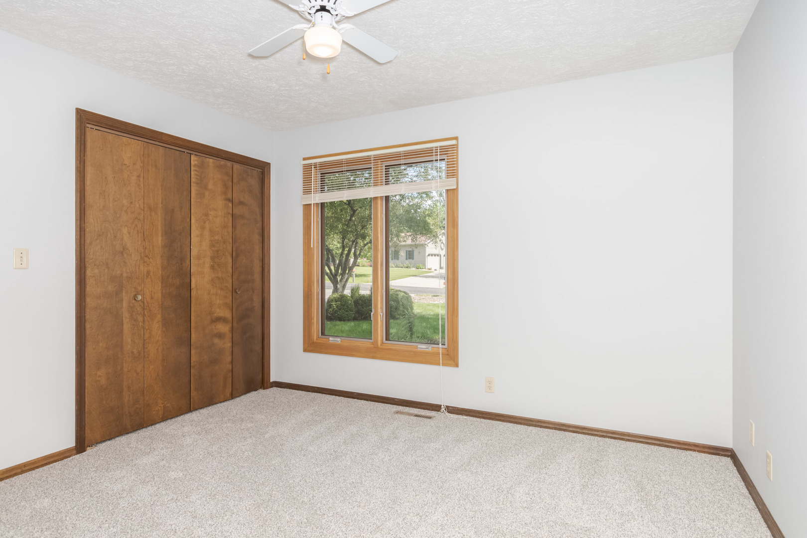 14174 Royal Oaks Drive