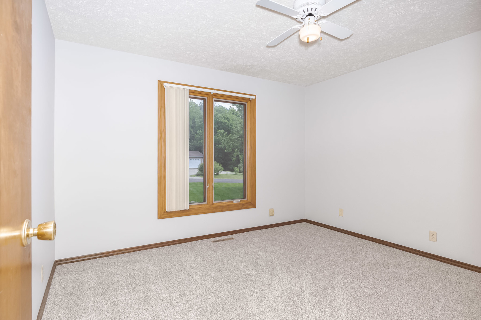 14174 Royal Oaks Drive