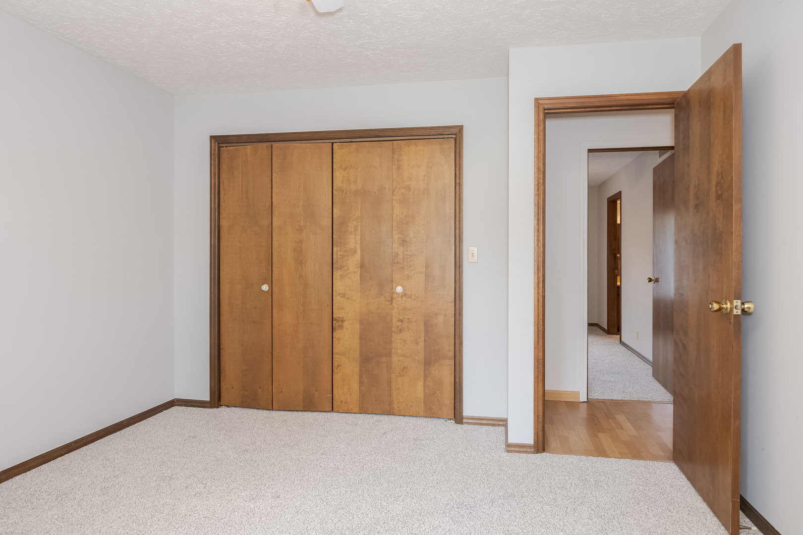 14174 Royal Oaks Drive