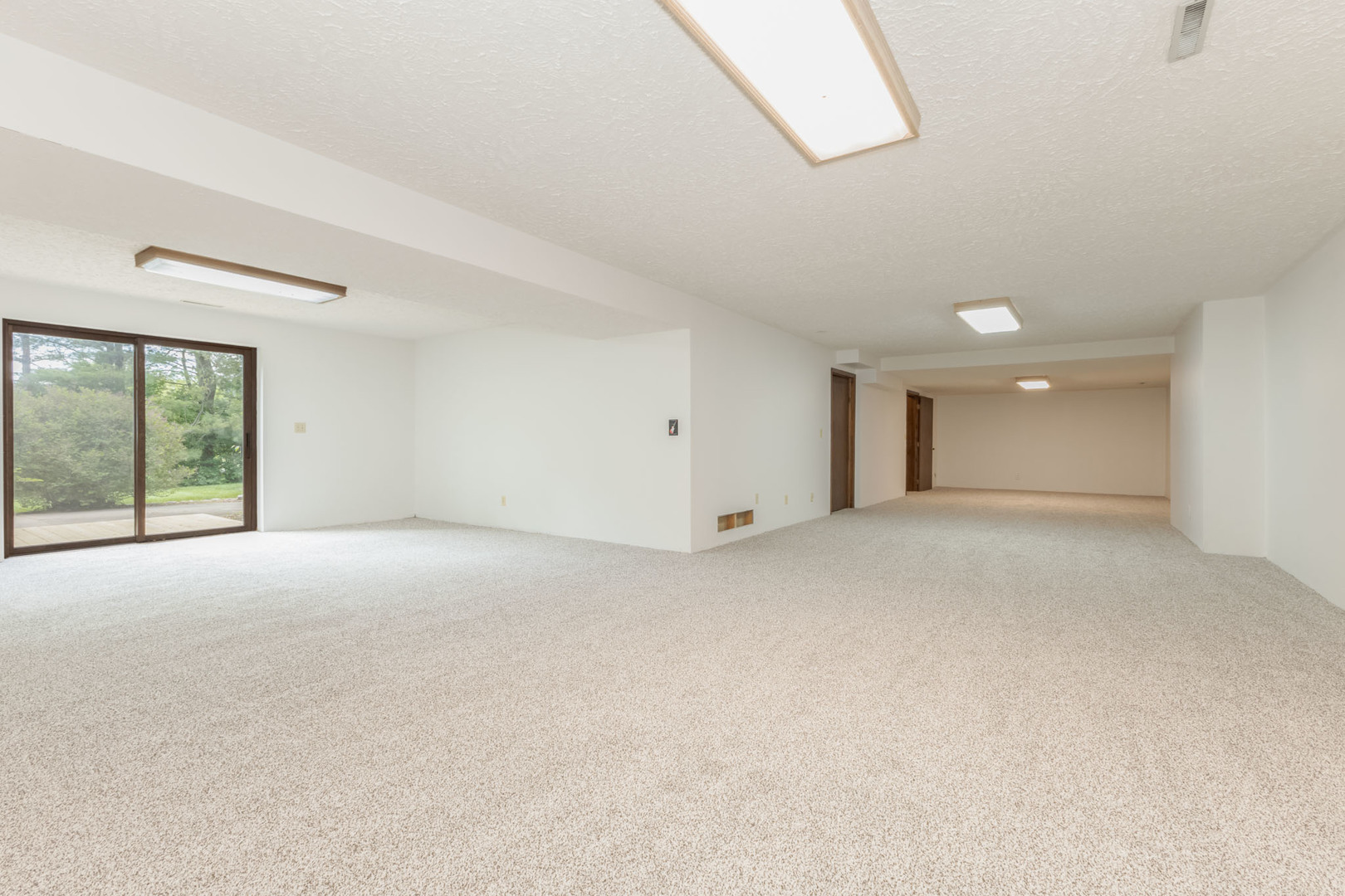14174 Royal Oaks Drive