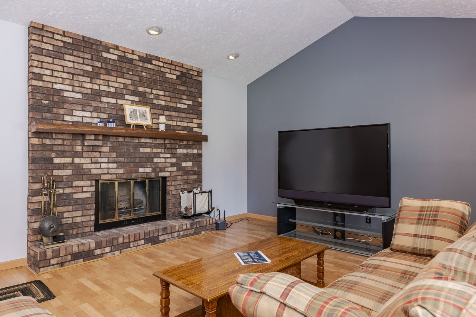 14174 Royal Oaks Drive