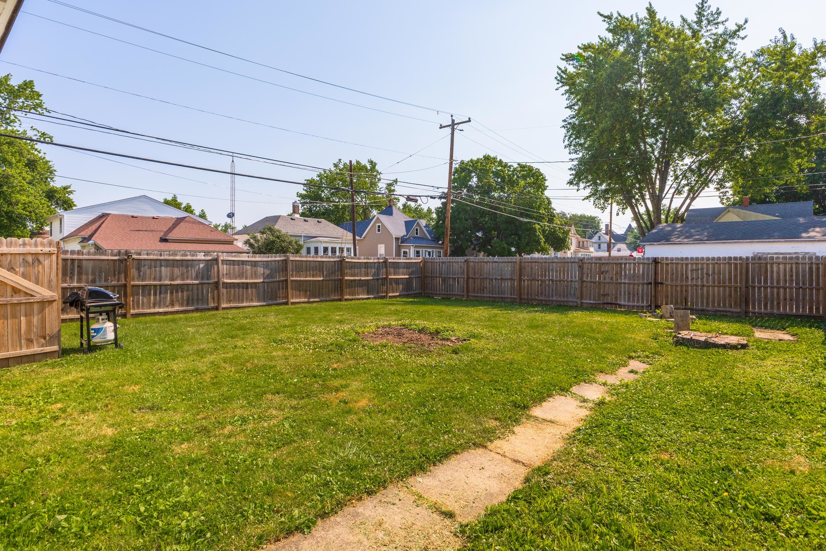 320 N Mulberry Street