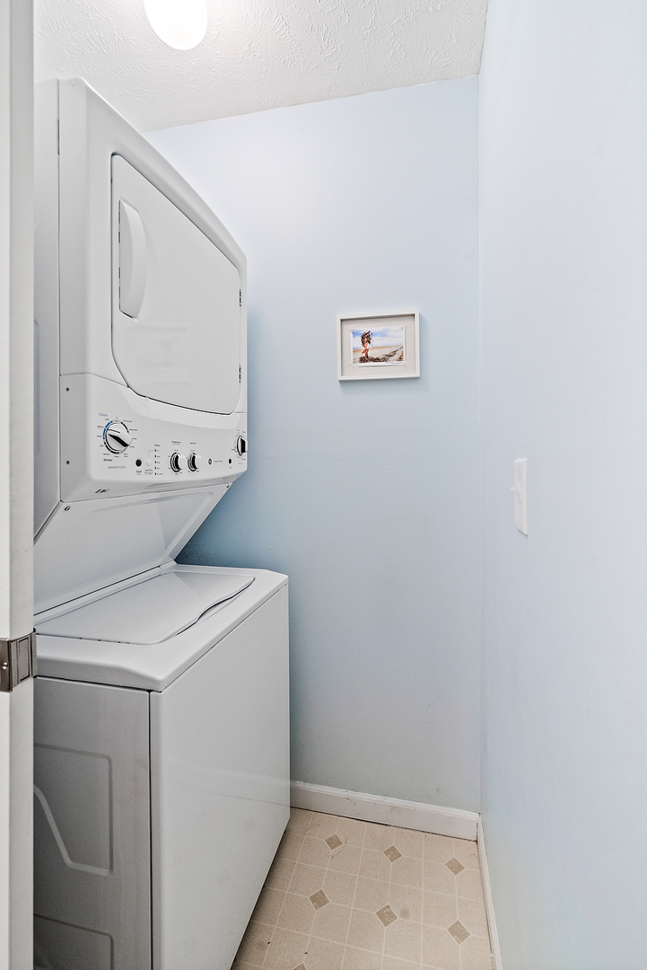 903 N Linden Street Unit: 144