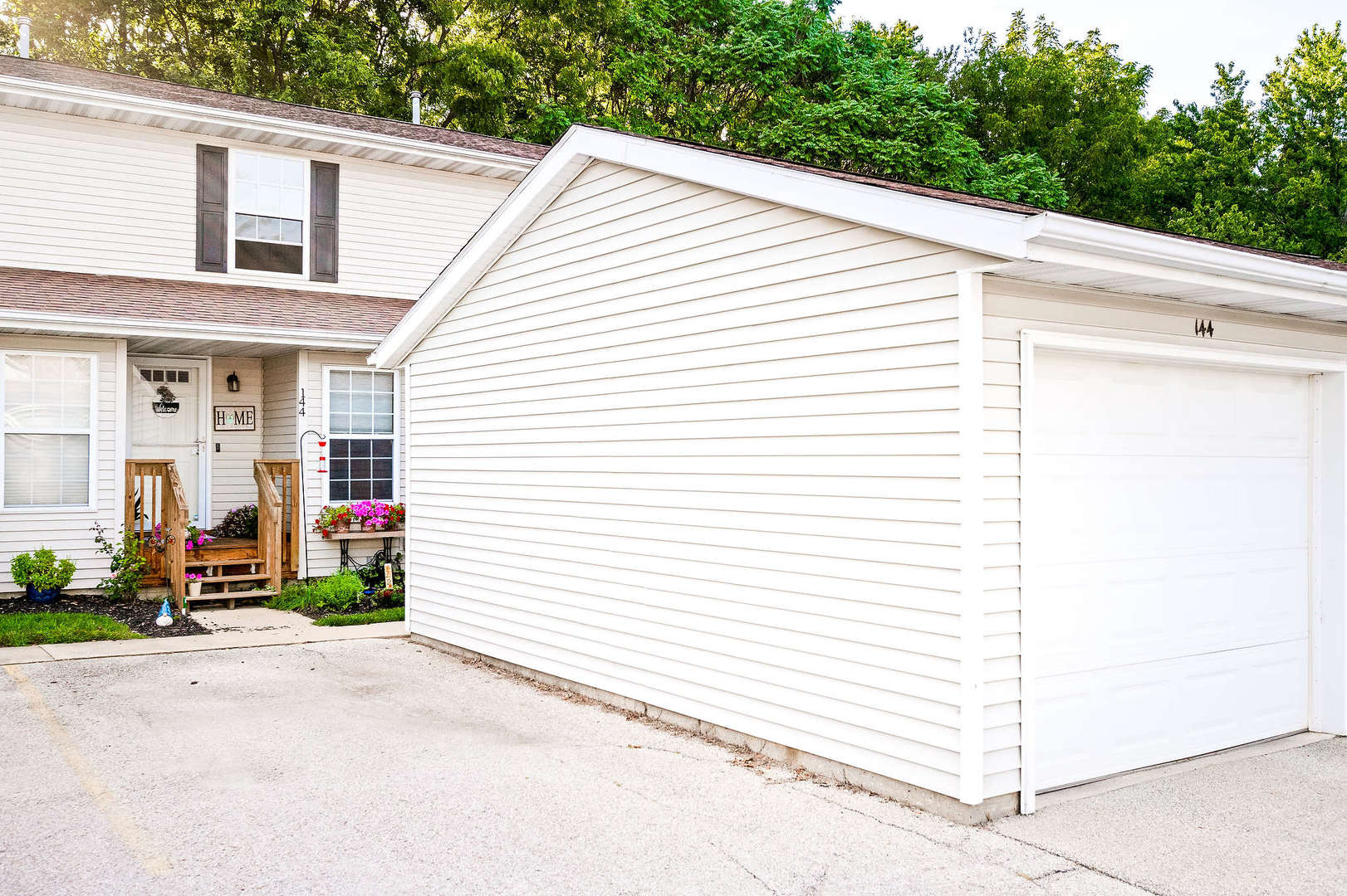 903 N Linden Street Unit: 144