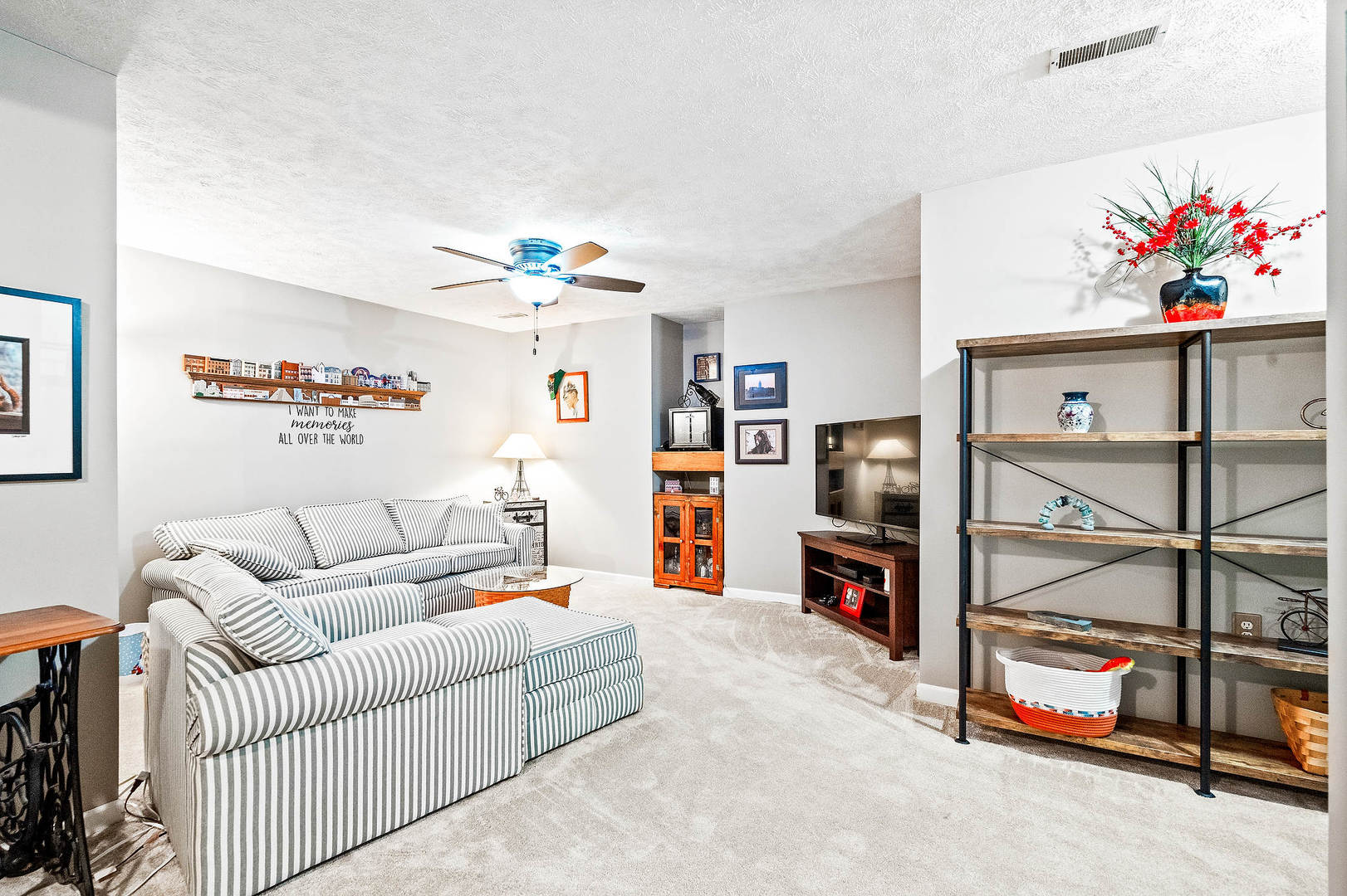 903 N Linden Street Unit: 144