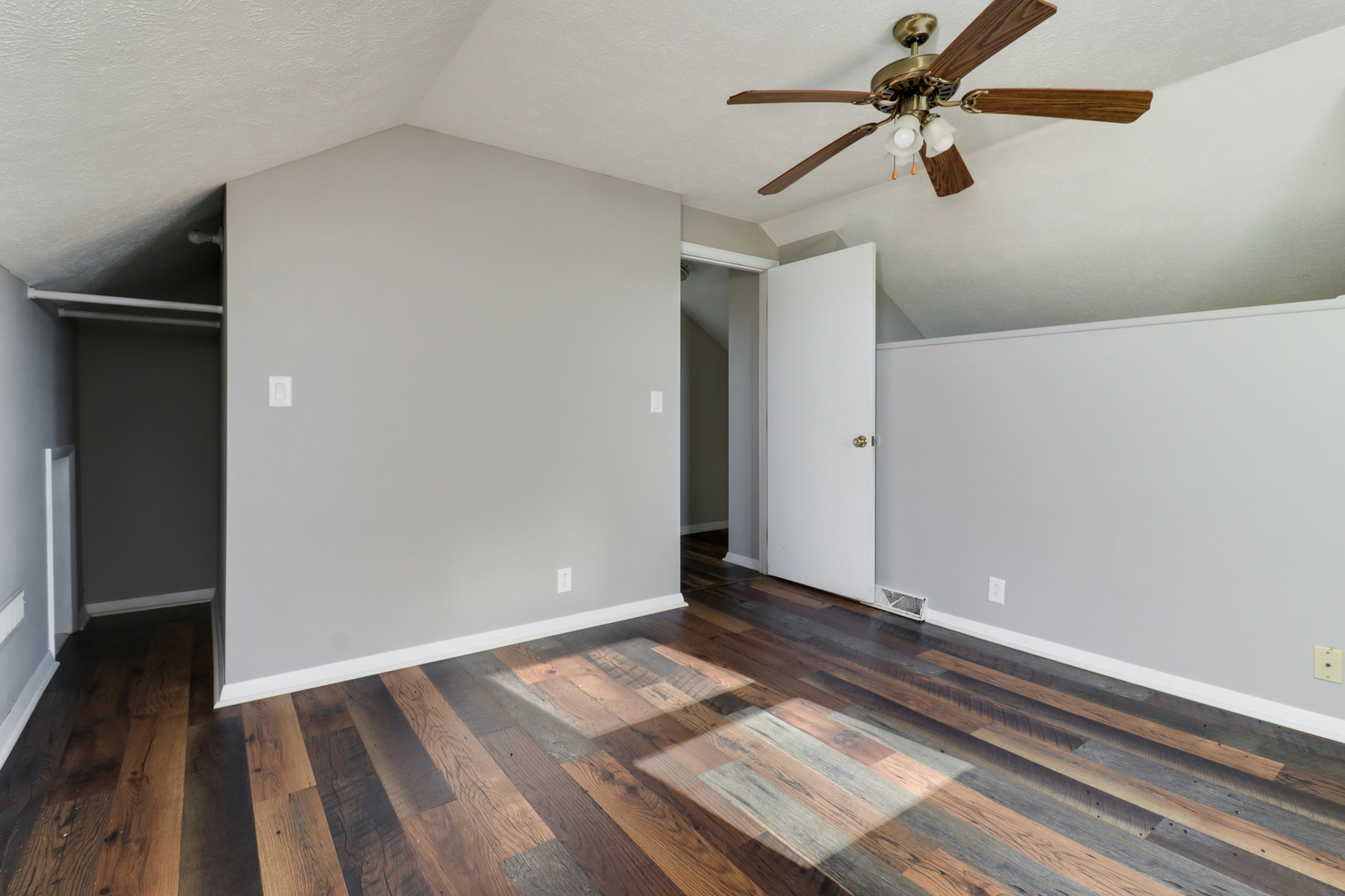 23454 E 1100 North Road