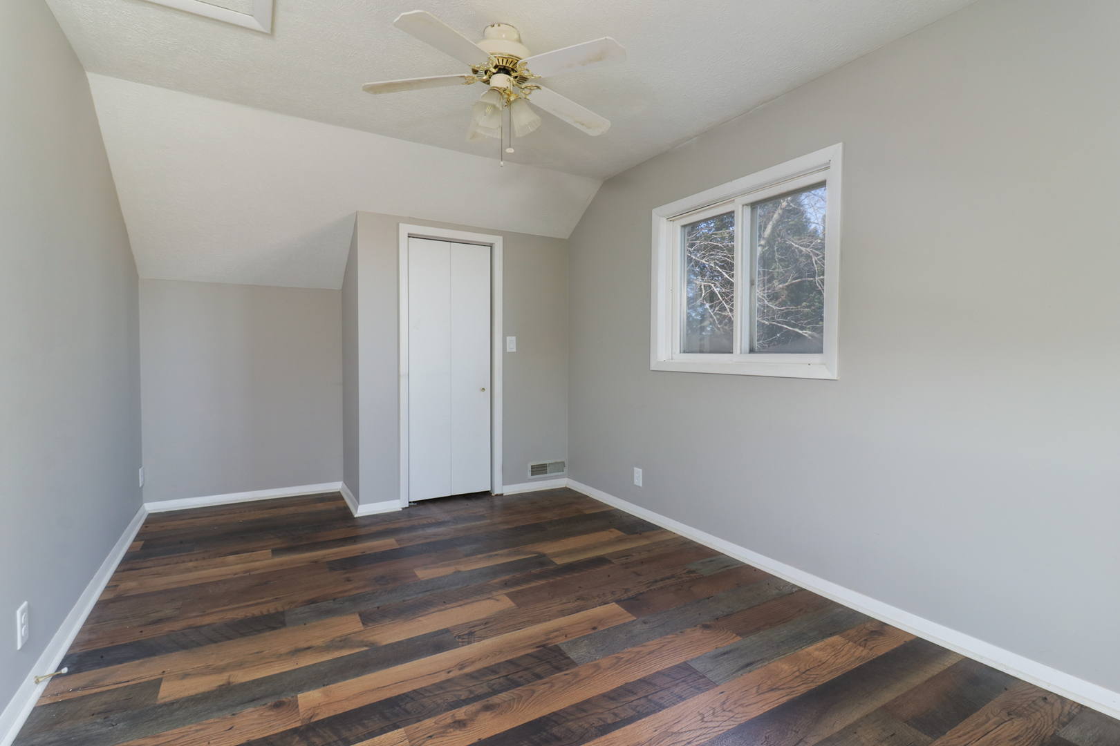 23454 E 1100 North Road