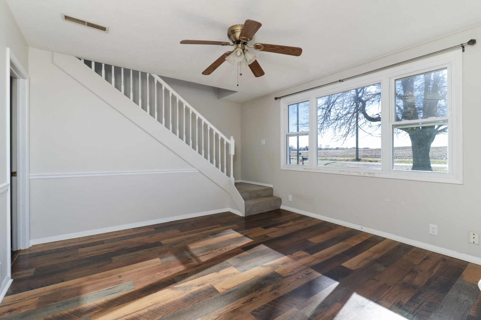 23454 E 1100 North Road