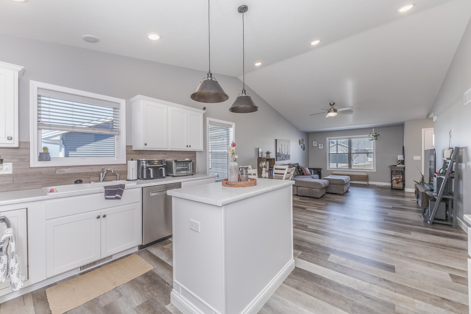 34 Winding Way