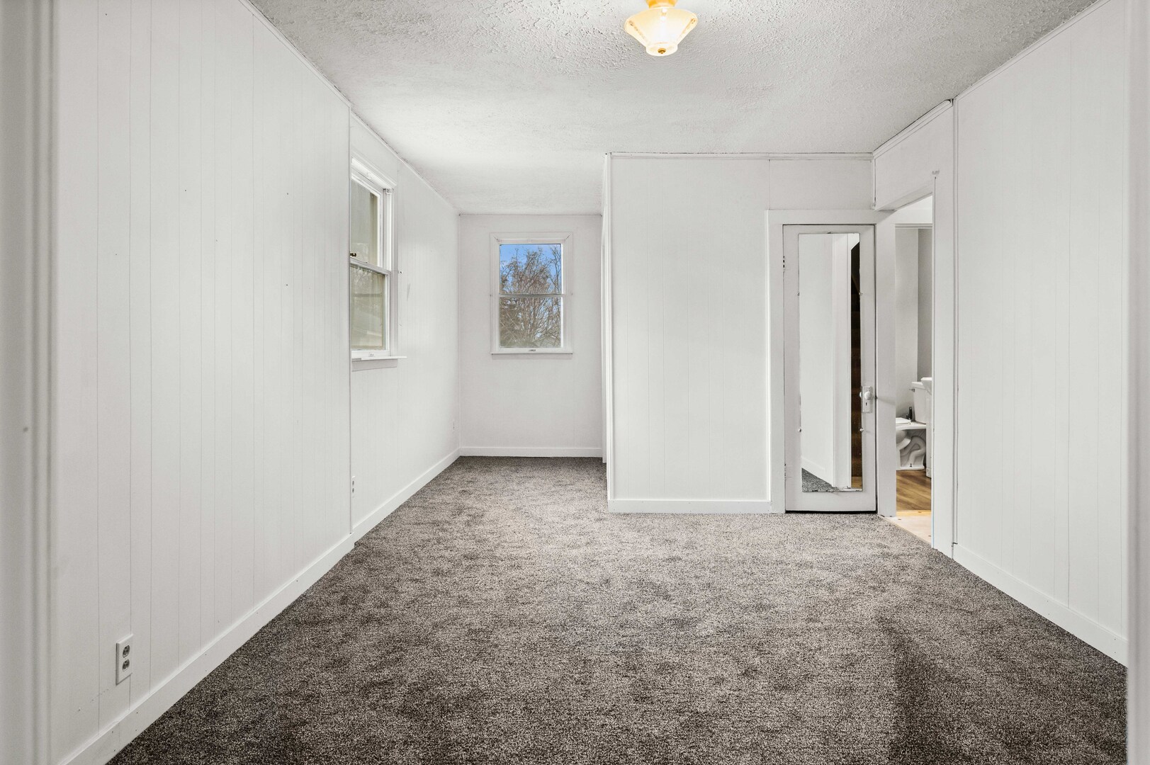 304 W Charles Street