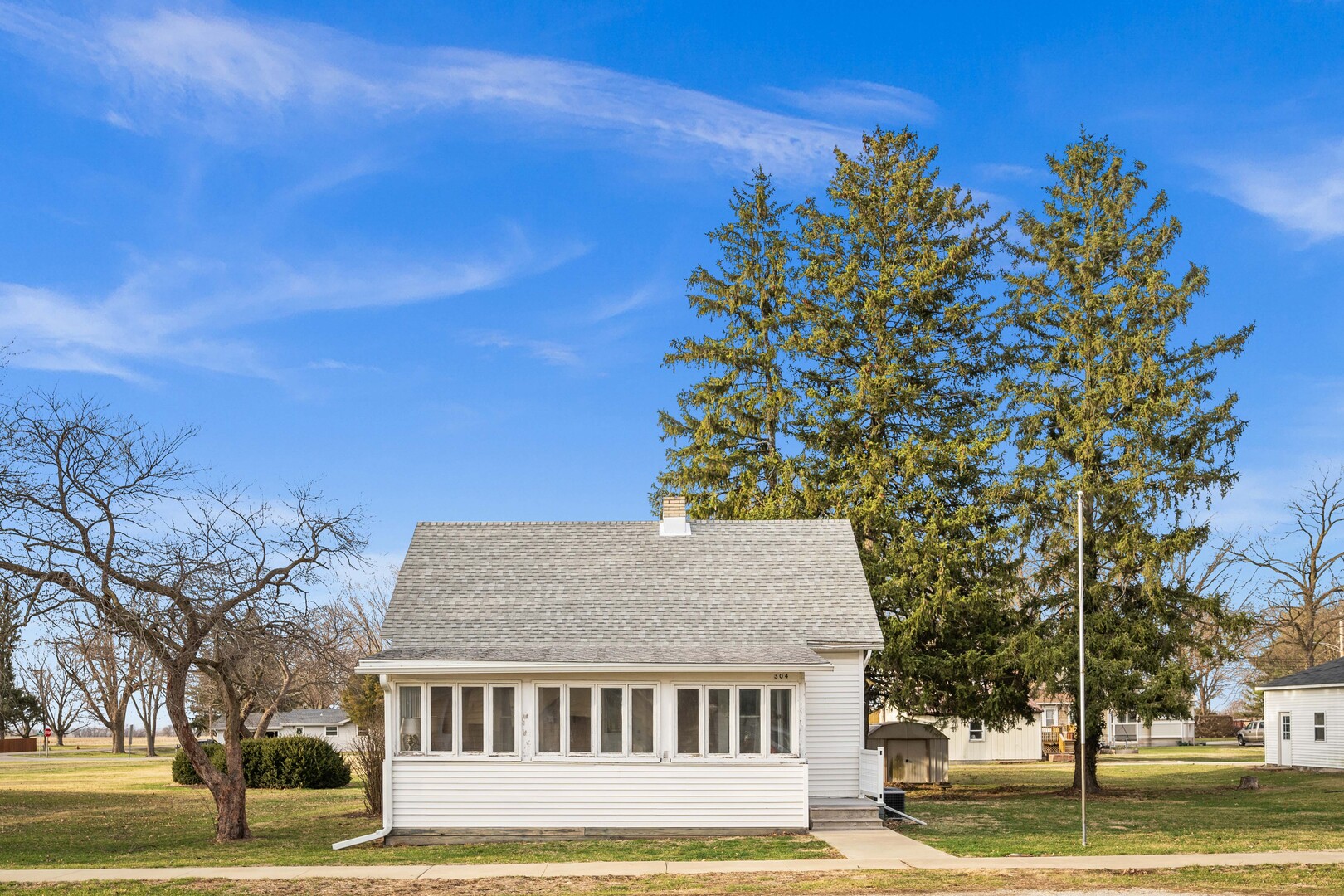 304 W Charles Street