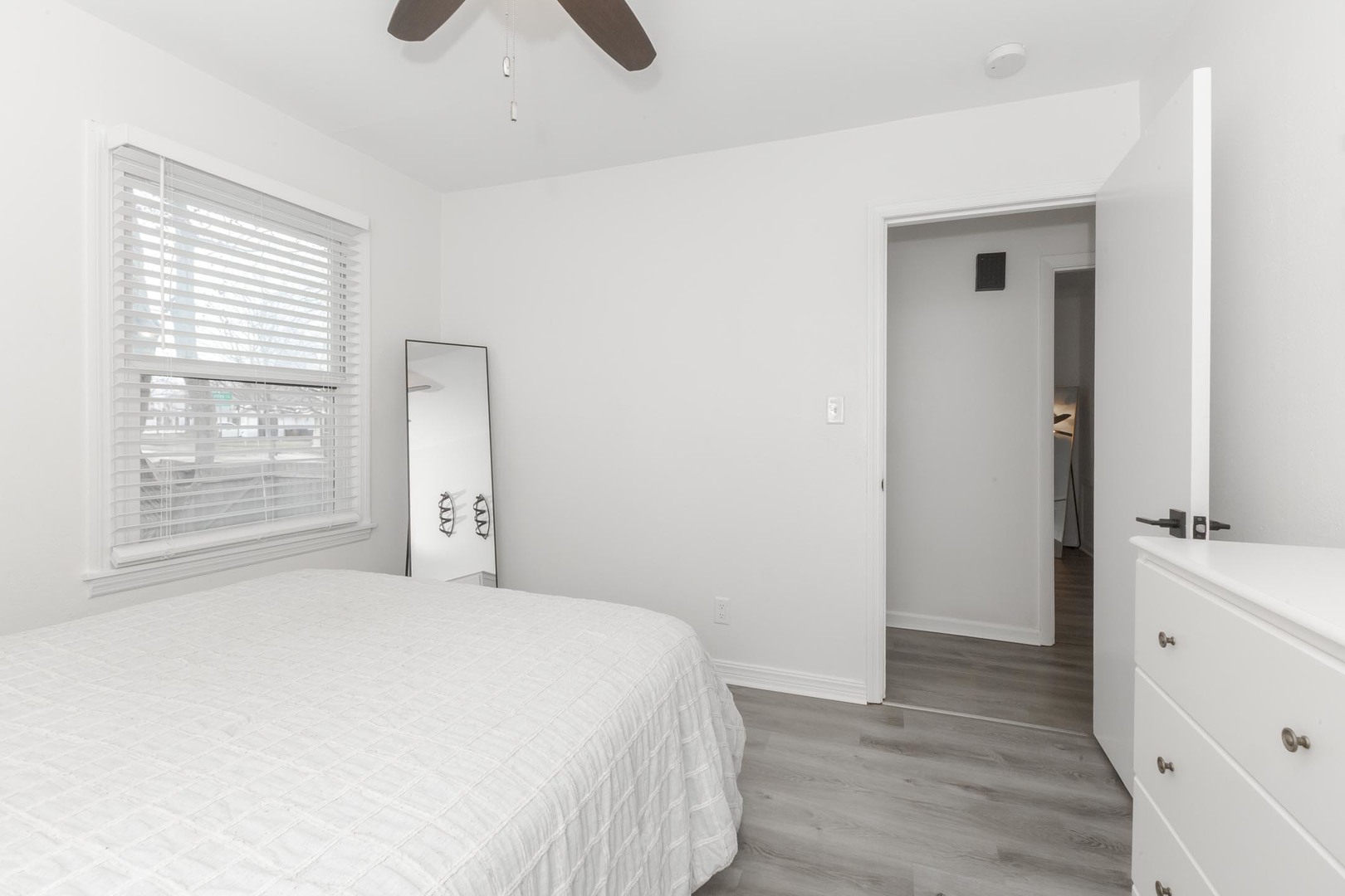 117 Meadowbrook Drive