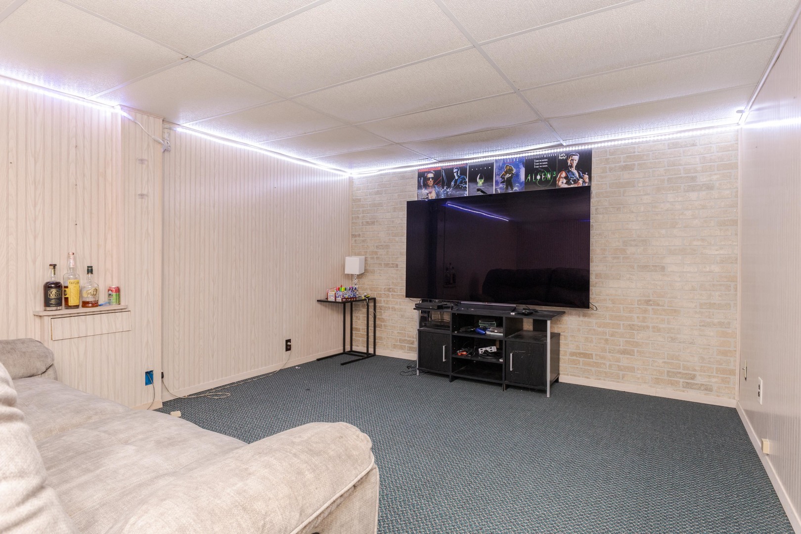 607 Broadmoor Drive