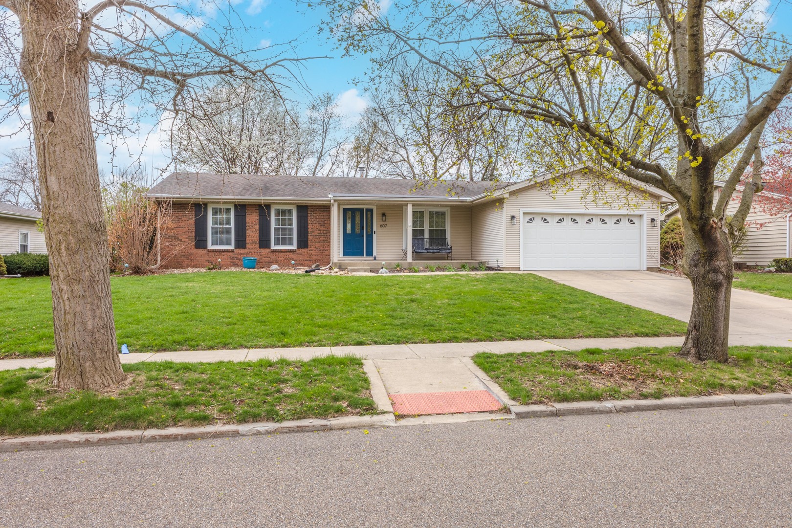 607 Broadmoor Drive