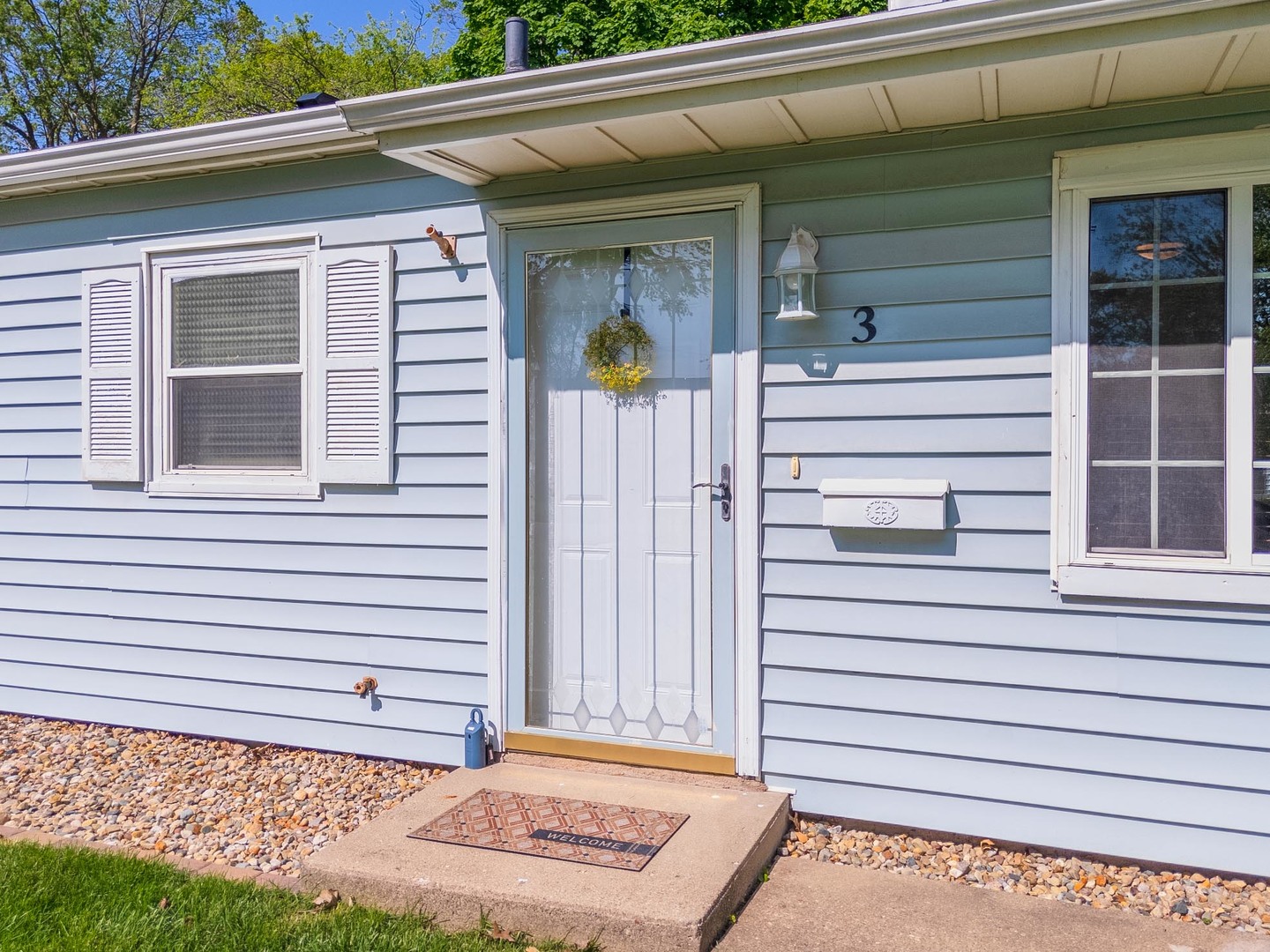 3 Wach Drive