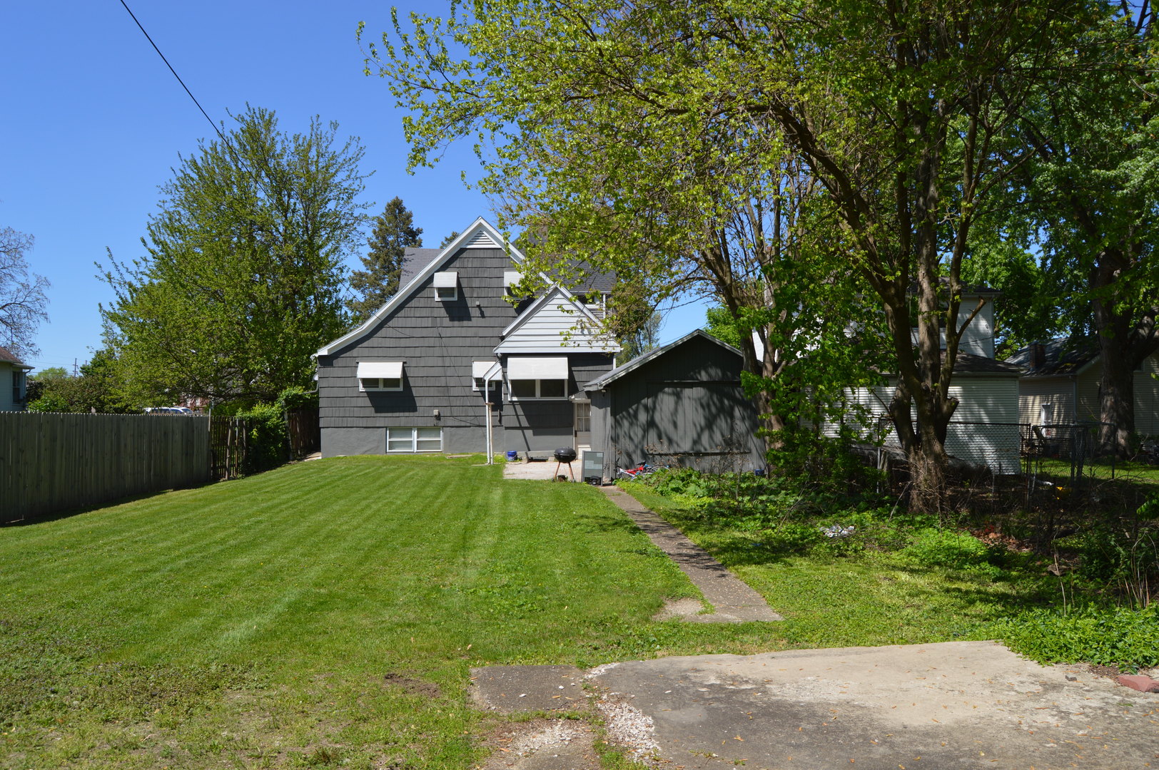 805 E Chestnut Street