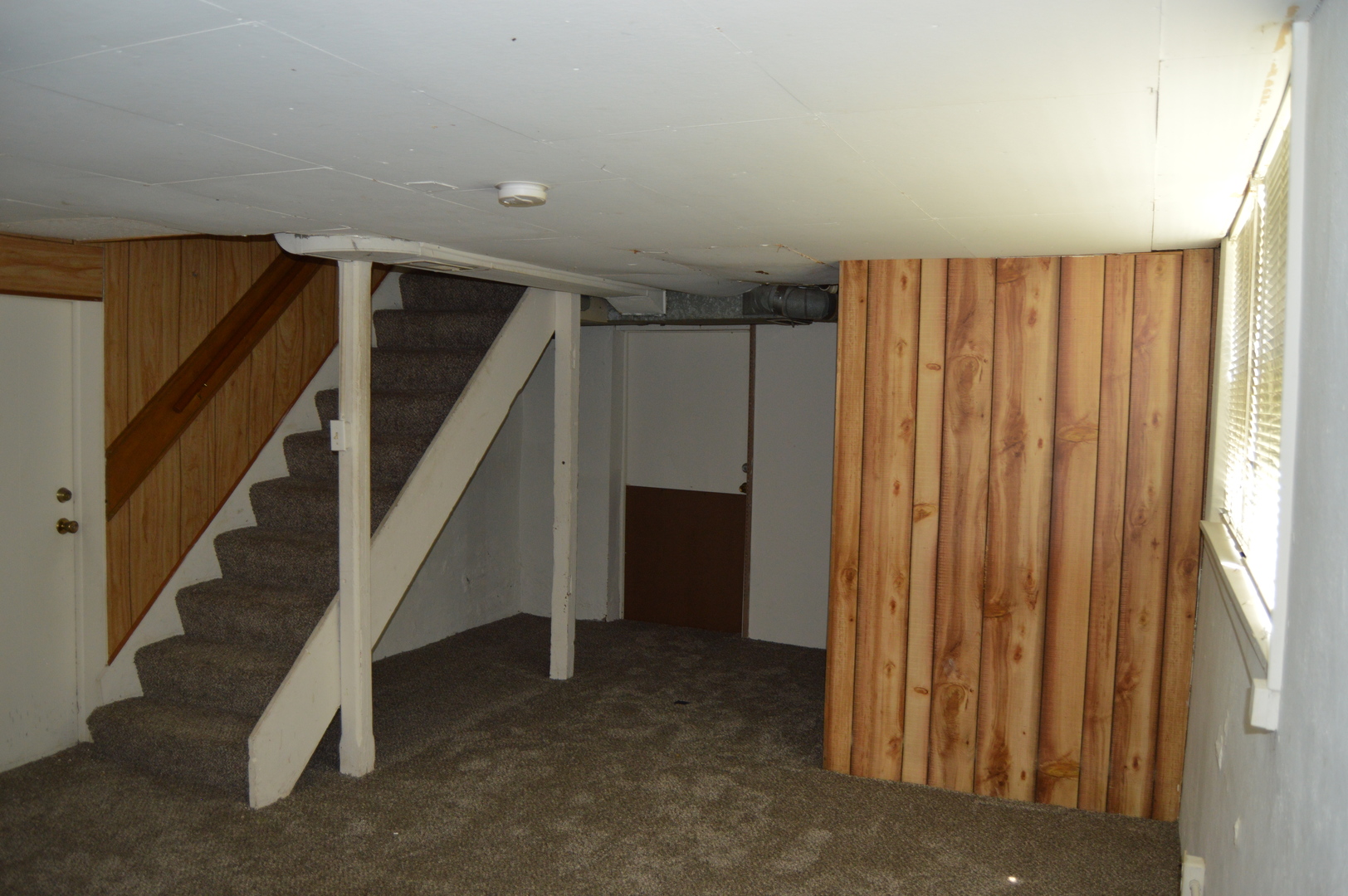 805 E Chestnut Street