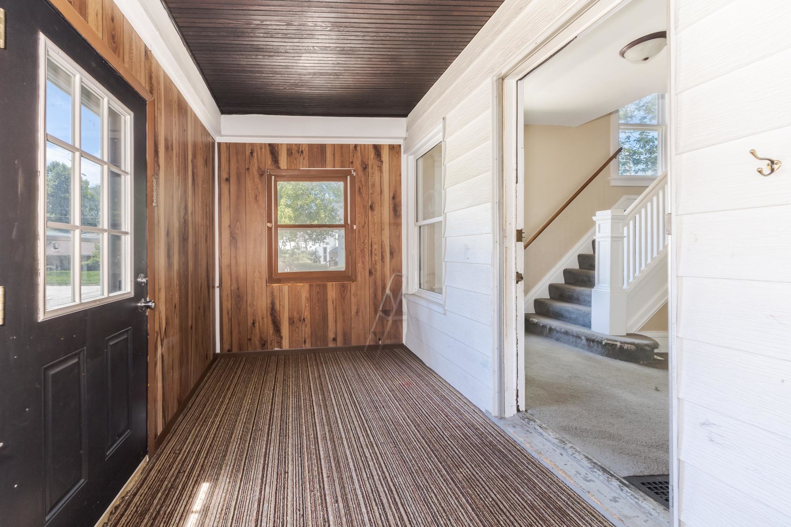 704 E Oakland Avenue