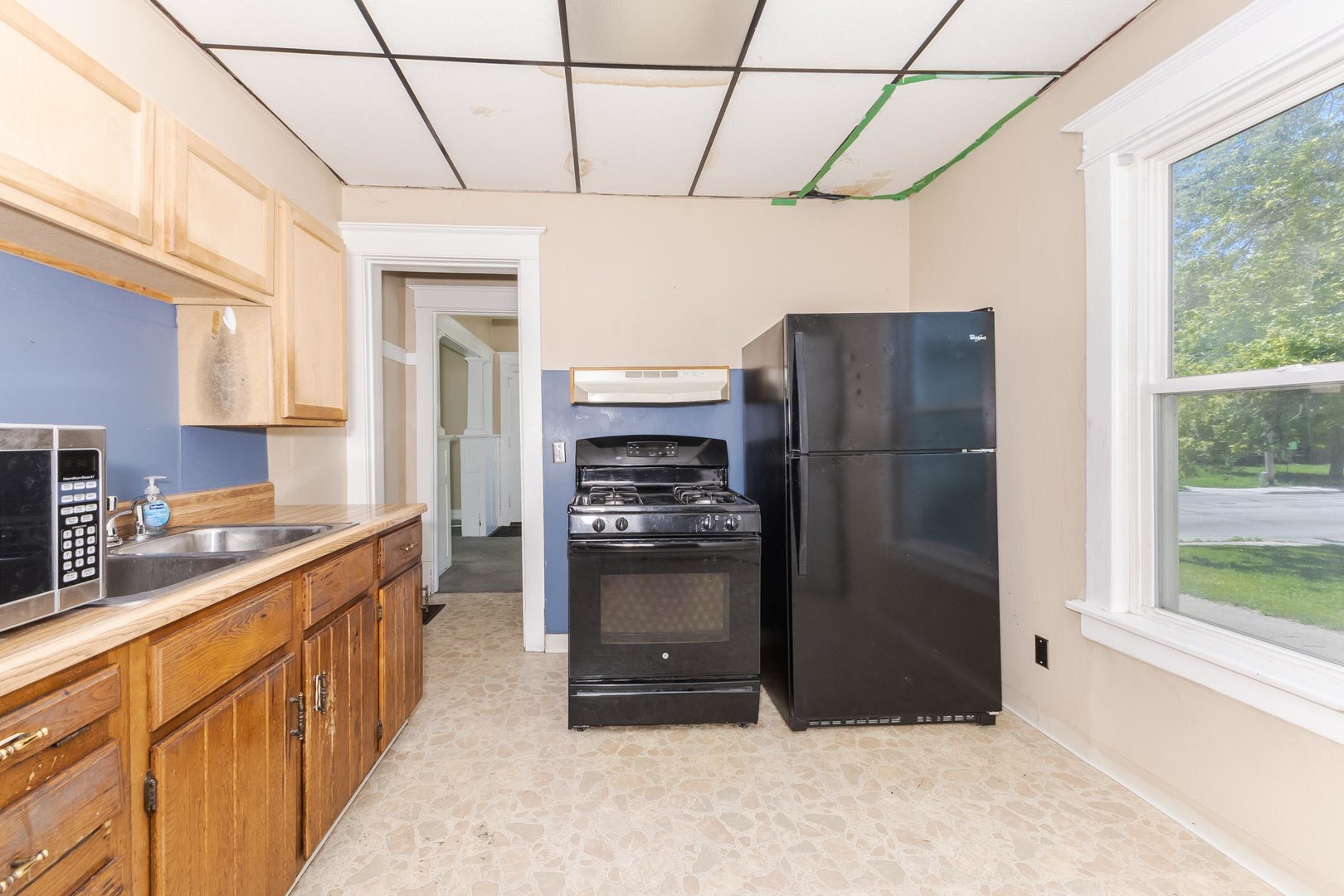 704 E Oakland Avenue